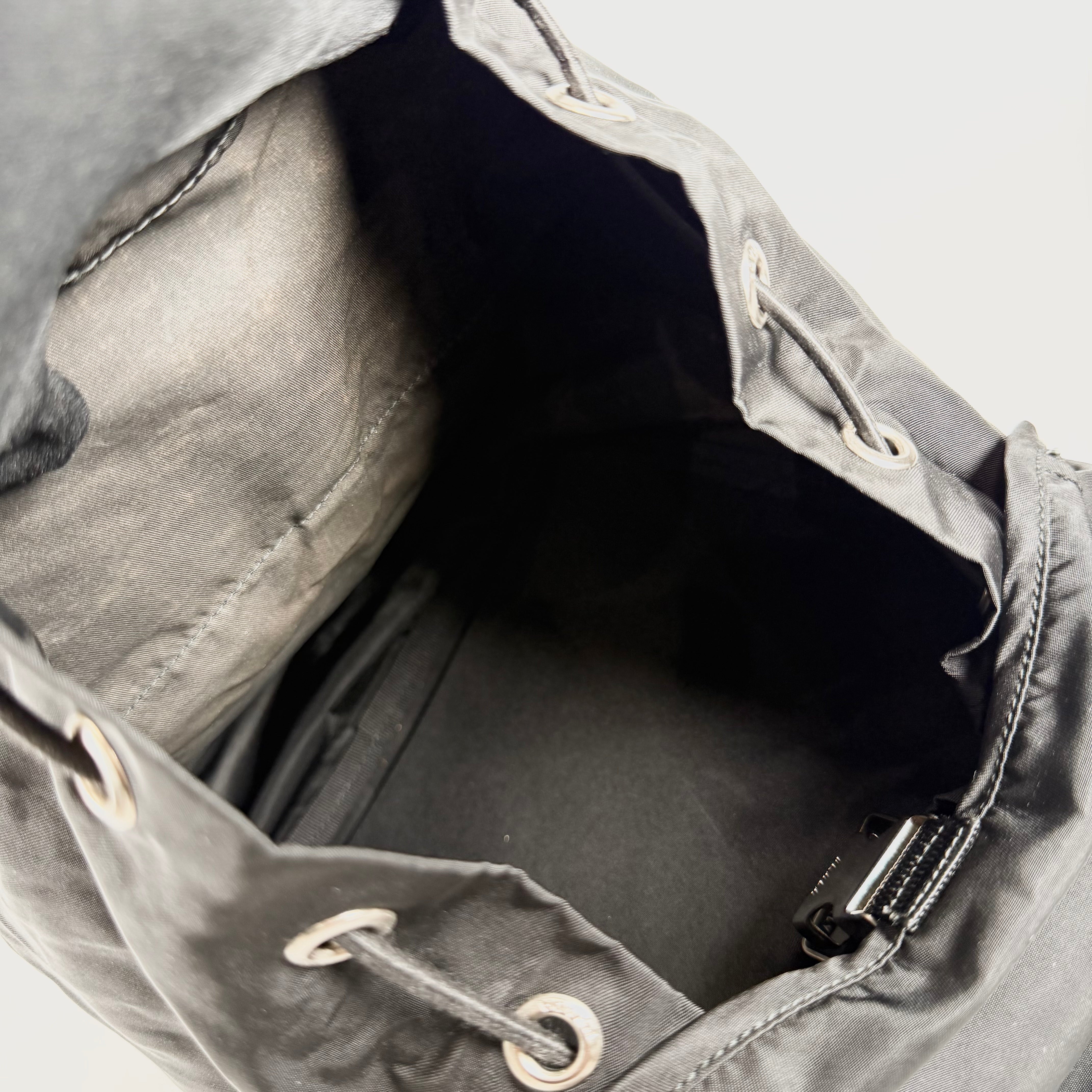 2608 secondhand PRADA backpack nylon black Guarantee B