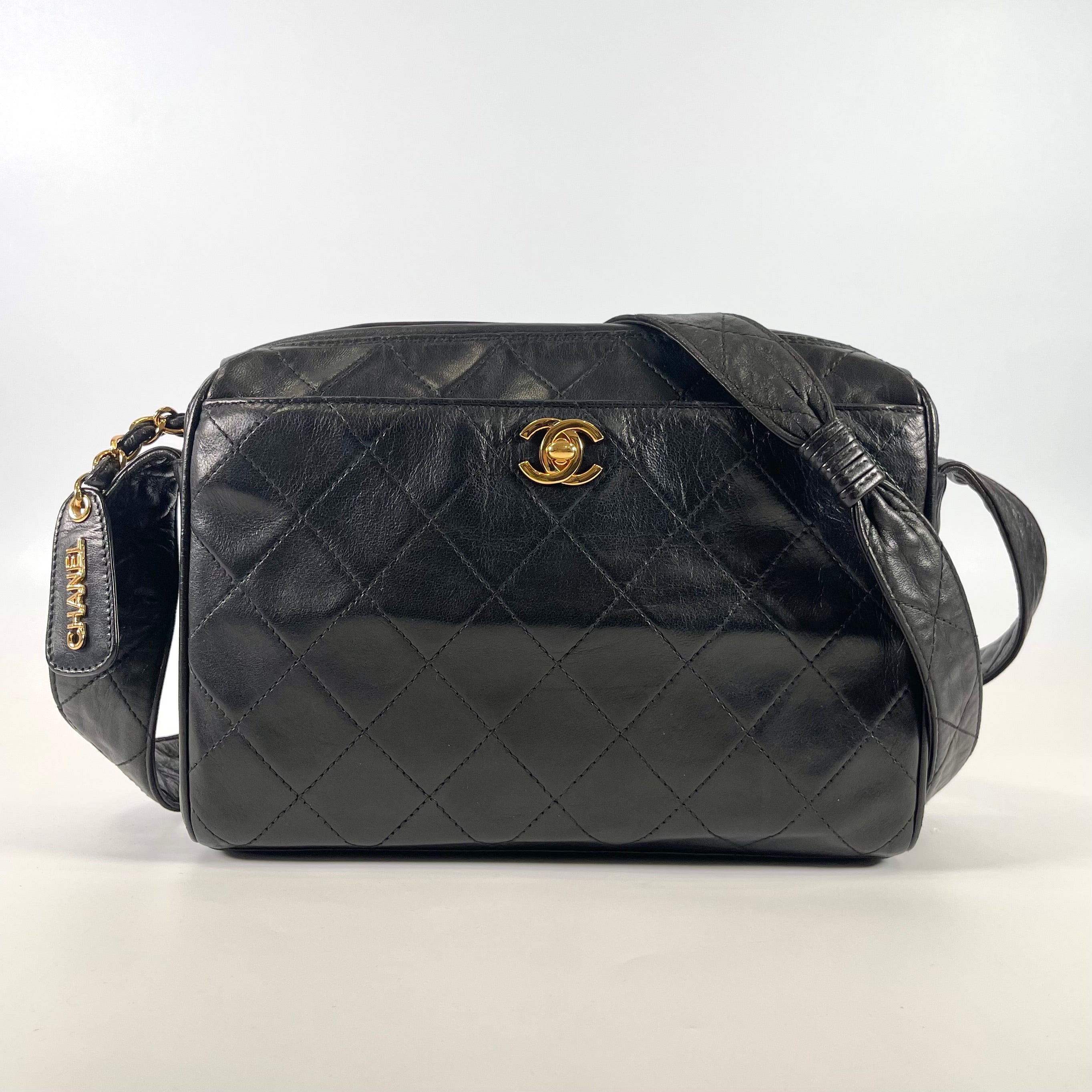 2602 secondhand CHANEL bag / others Matelasse Shoulder bag lambskin black