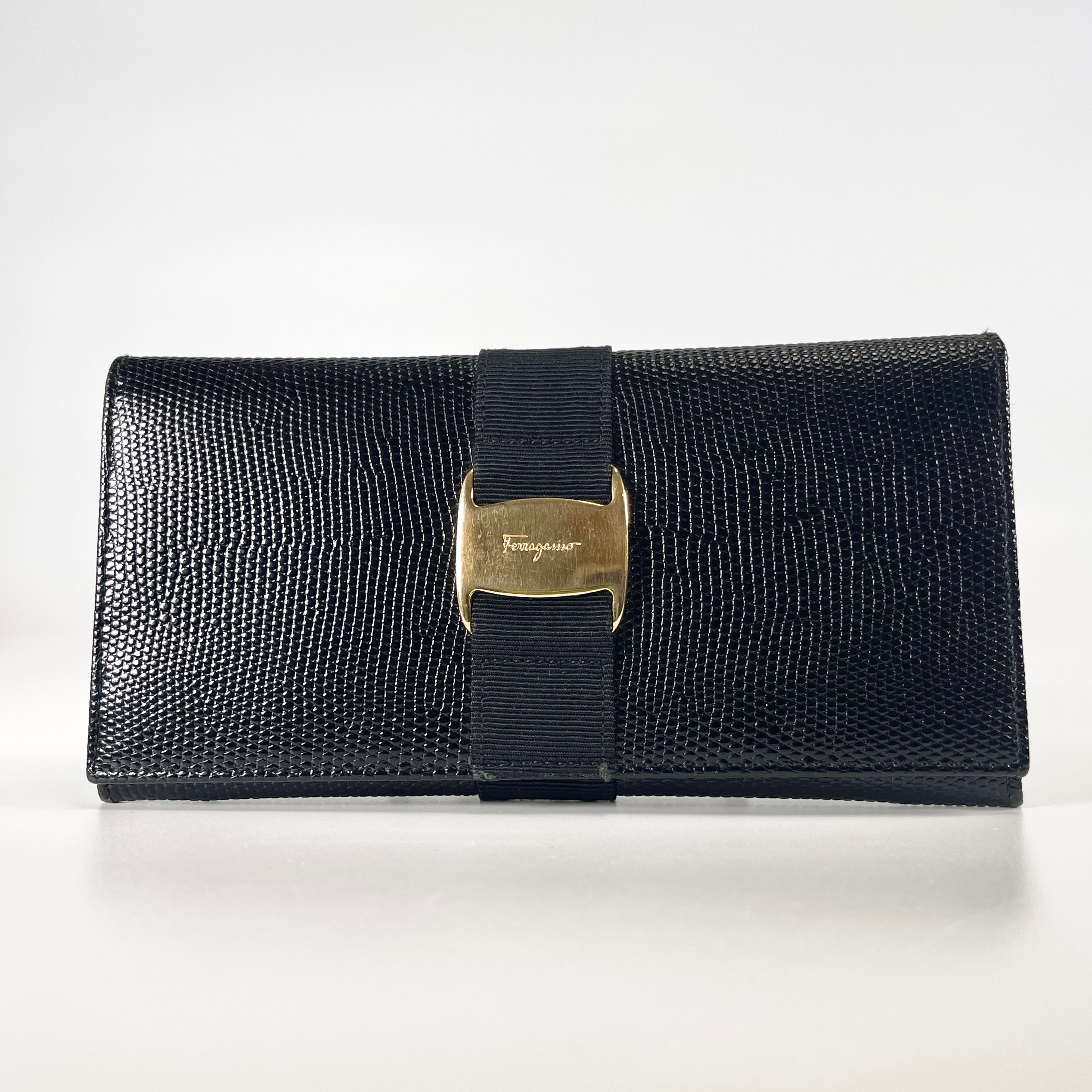 2603 secondhand Ferragamo Bifold Long wallet