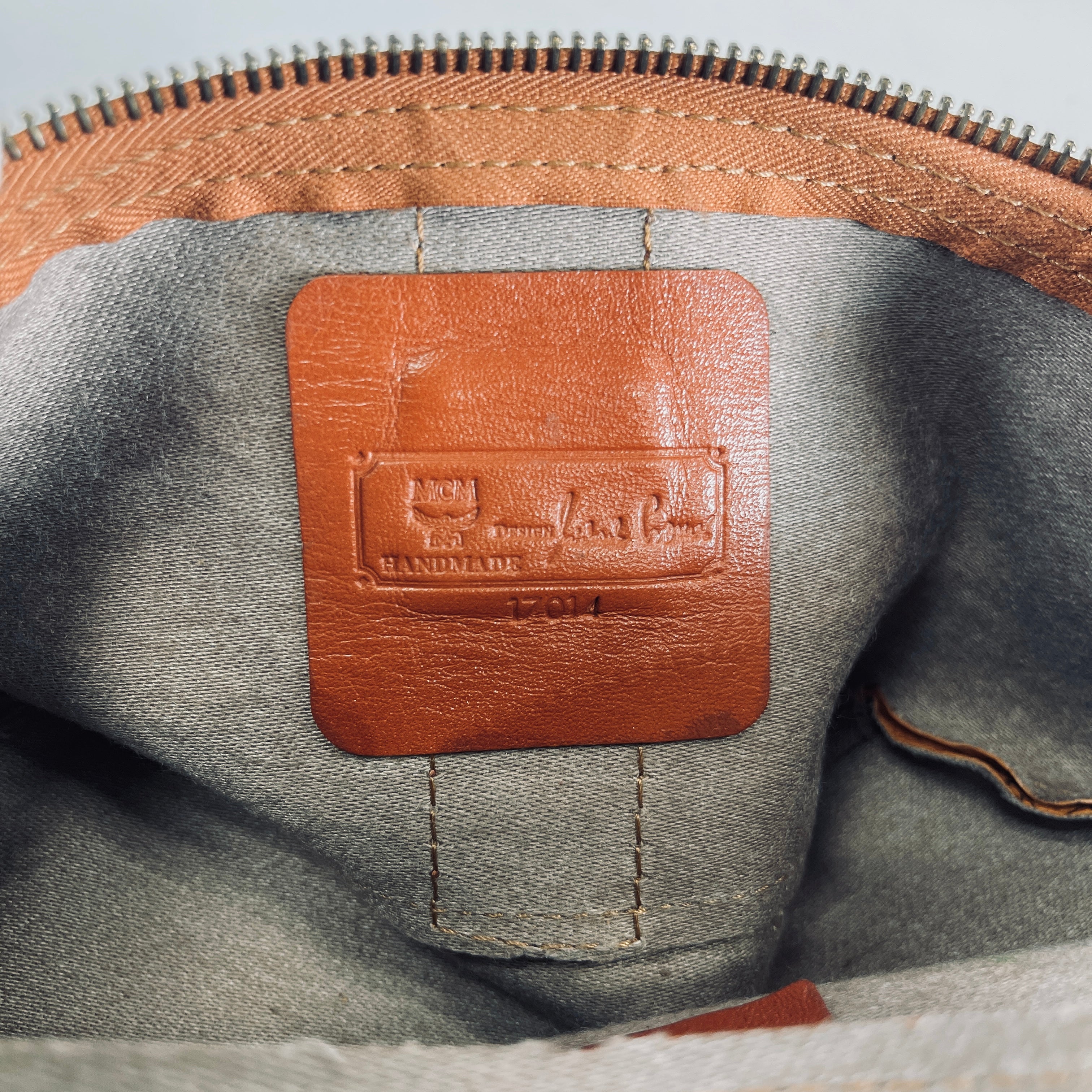 2606 secondhand MCM Waist pouch