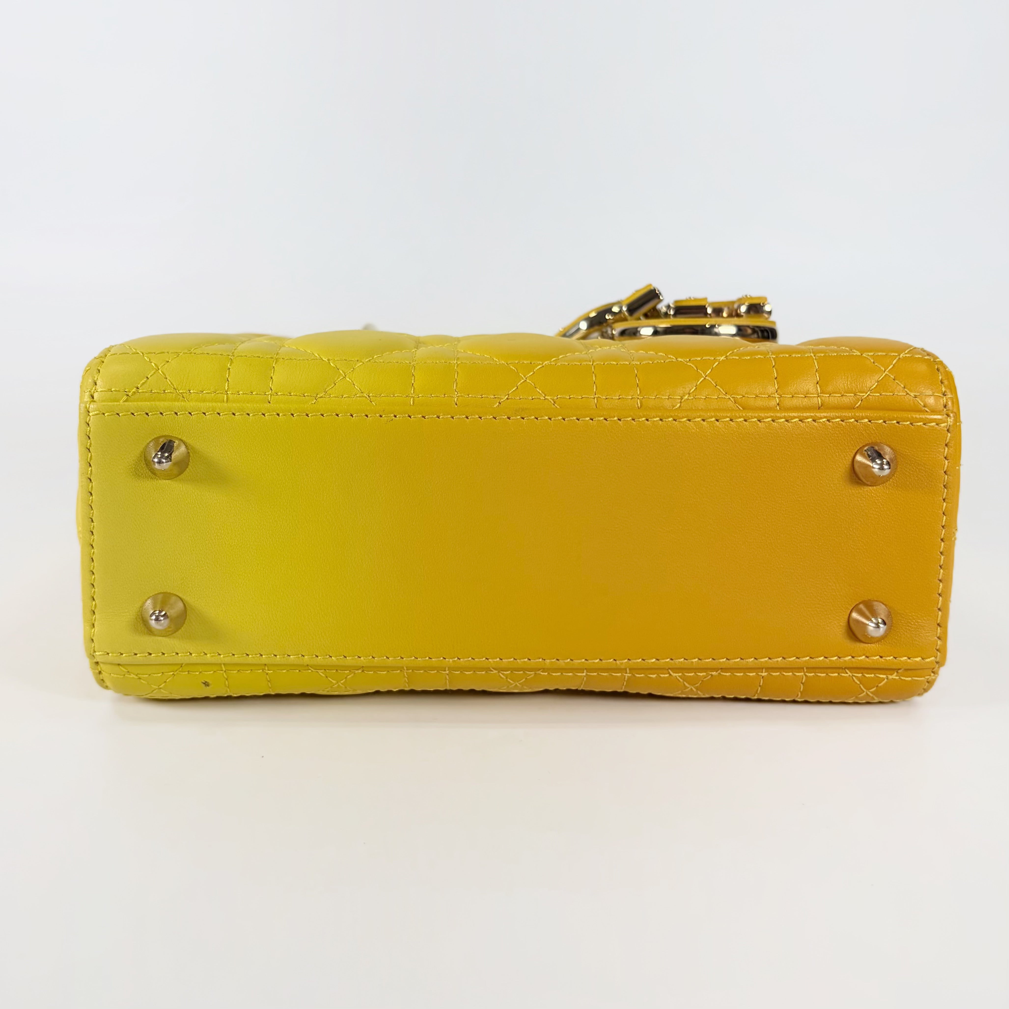 2508 CD Lady Dior Small YE