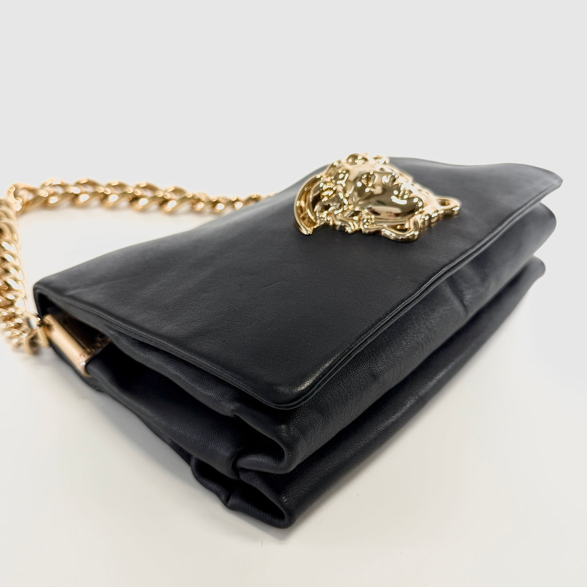 2607 secondhand Chain Shoulder Bag black leather 510676875442
