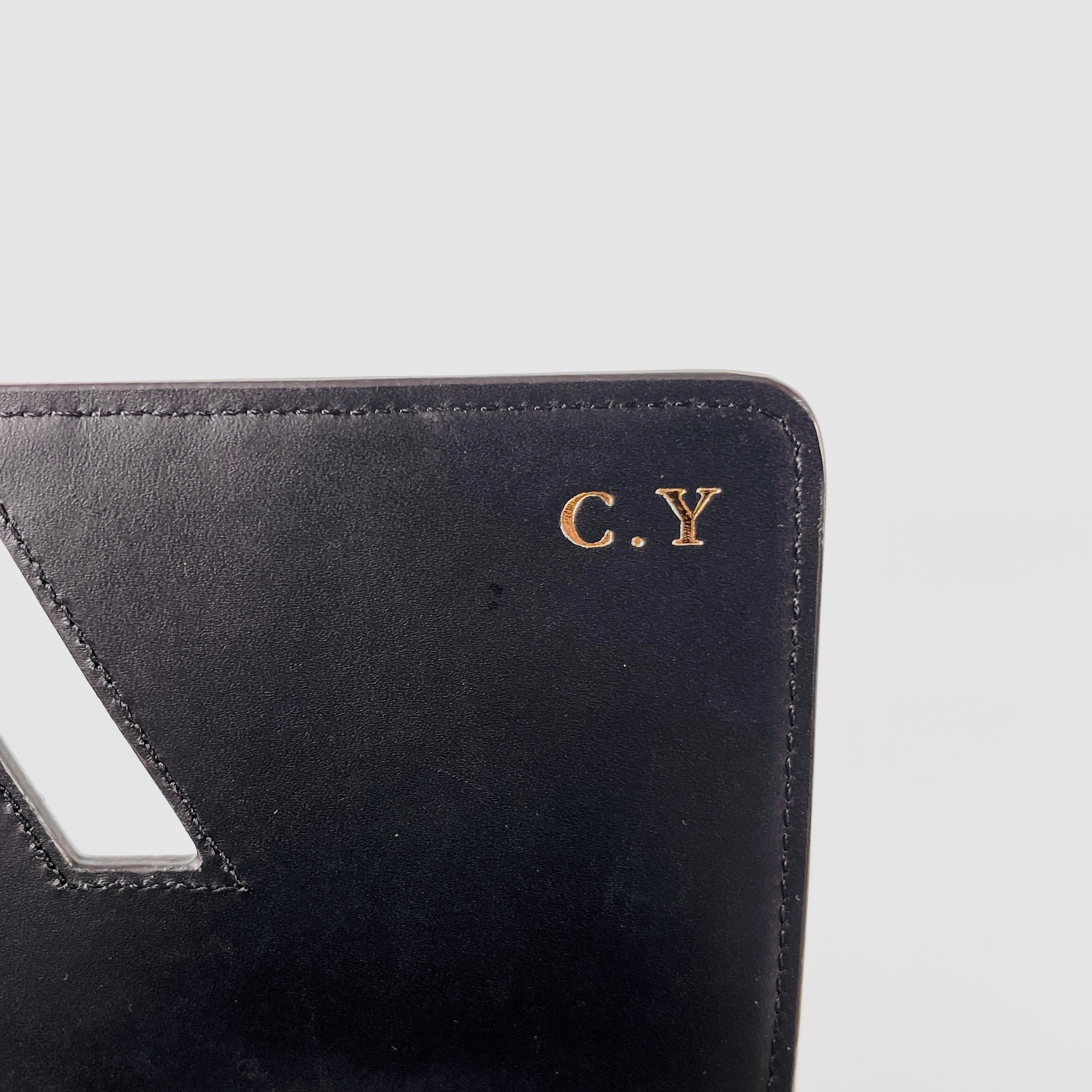 2605 secondhand LV Monogram Portefeuille Twist chain