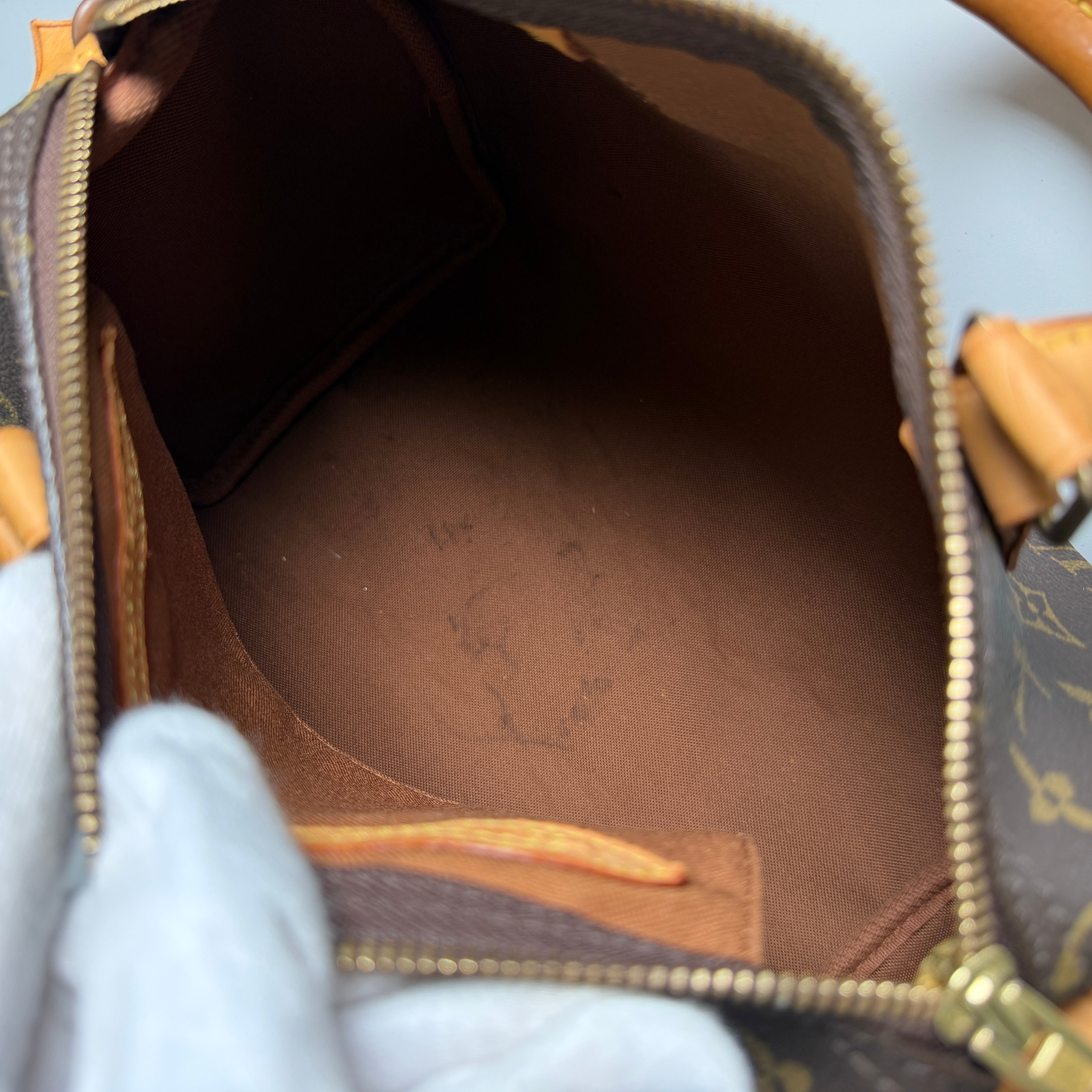 2606 secondhand LV Monogram Speedy 25