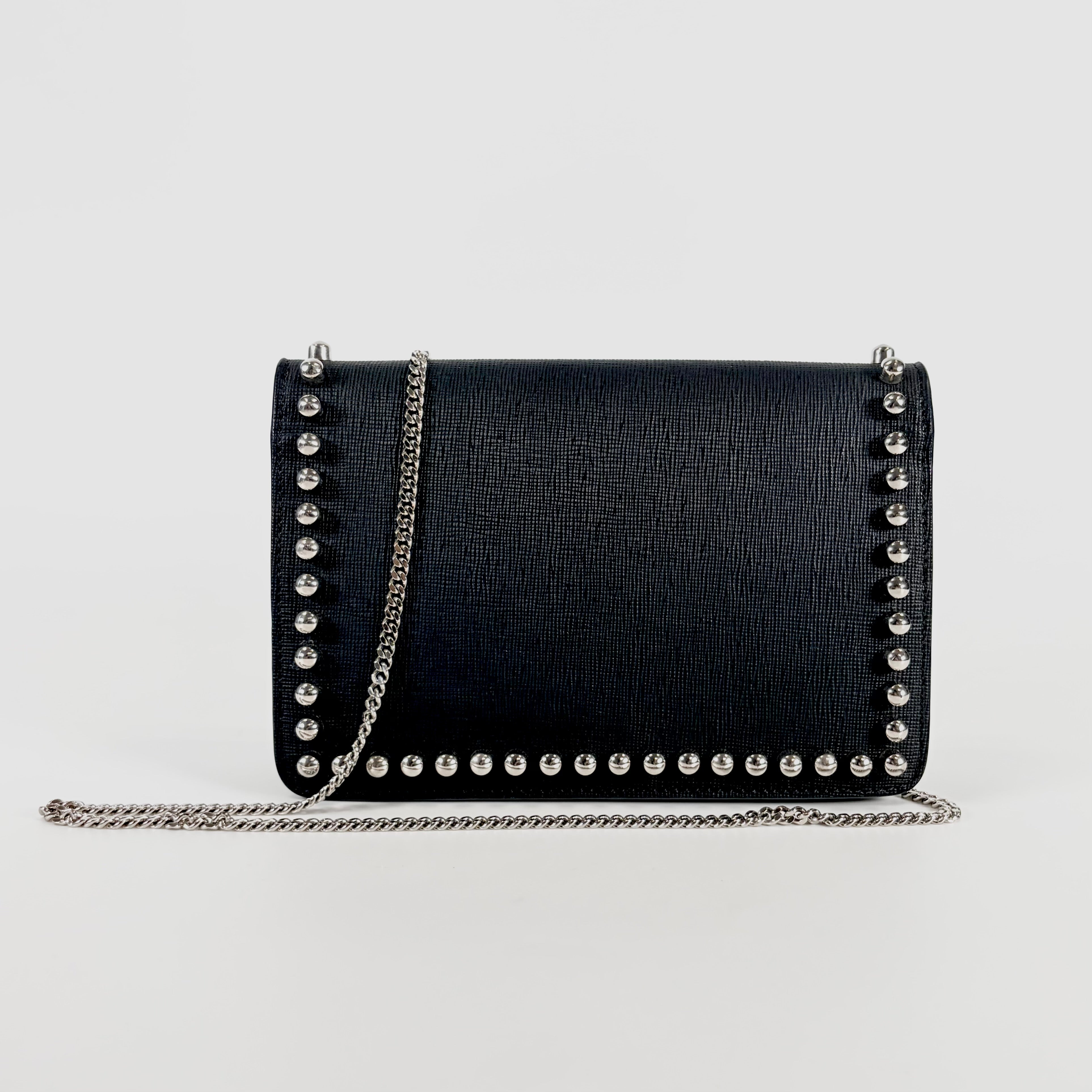 2605 secondhand Fendi shoulder bag / crossbody bag Karlito
