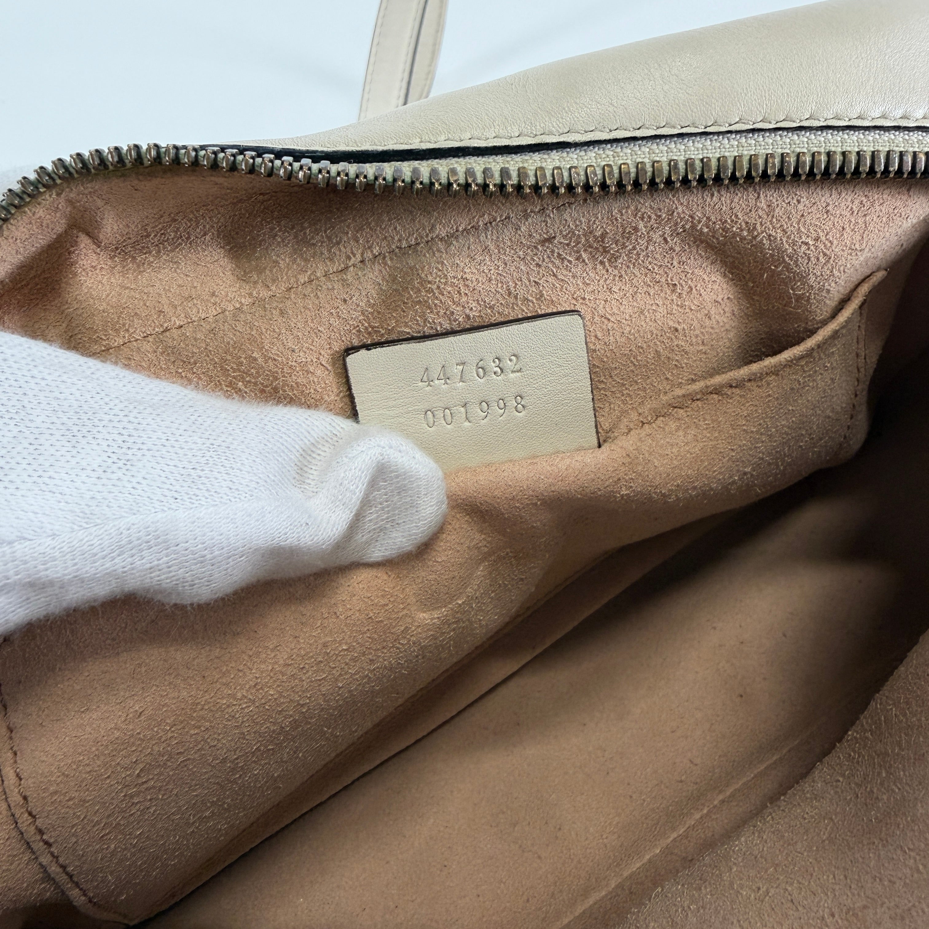 2606 secondhand GUCCI Shoulder bag / Crossbody Bag Marmont shoulder