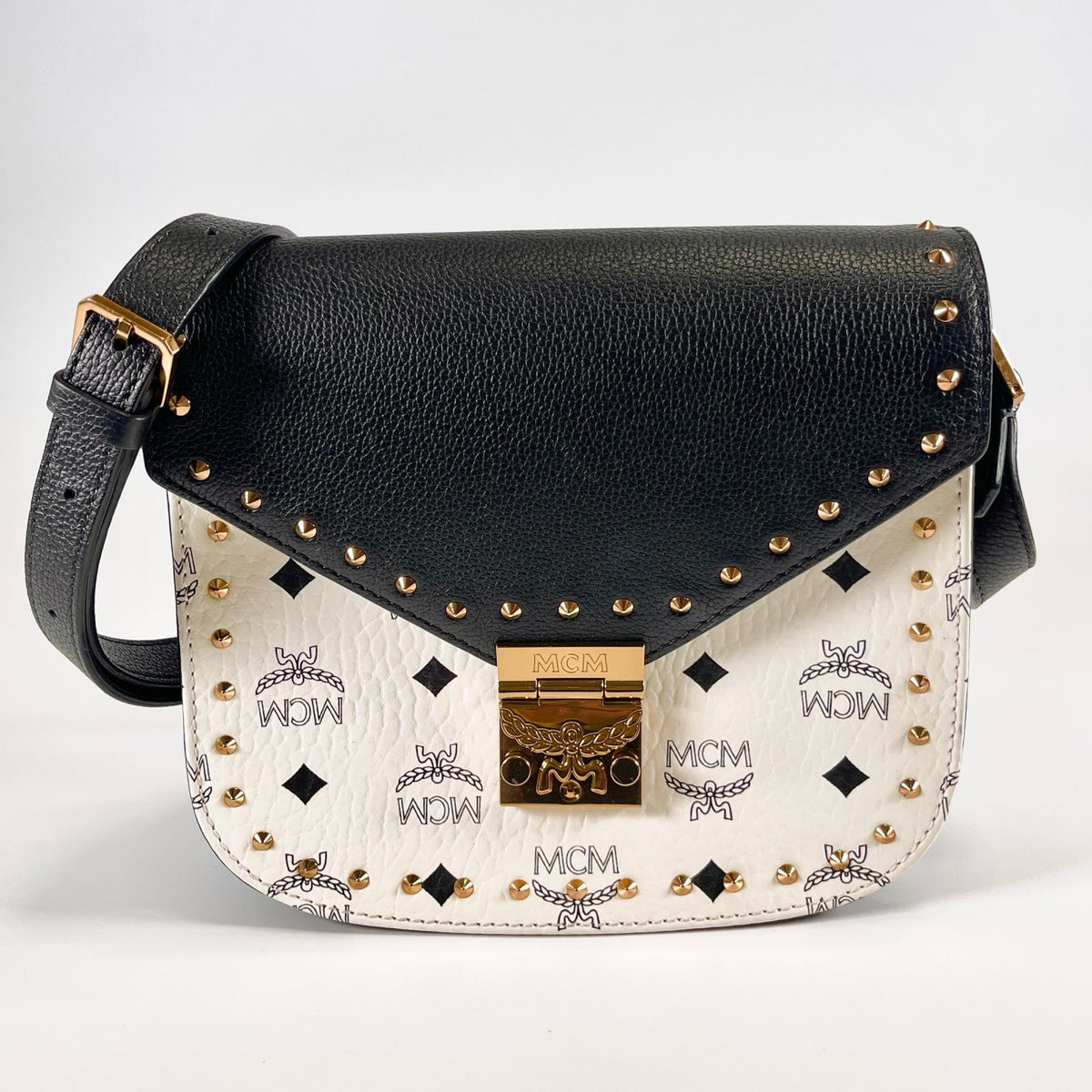 Used Shoulder Bag Patricia Visetos