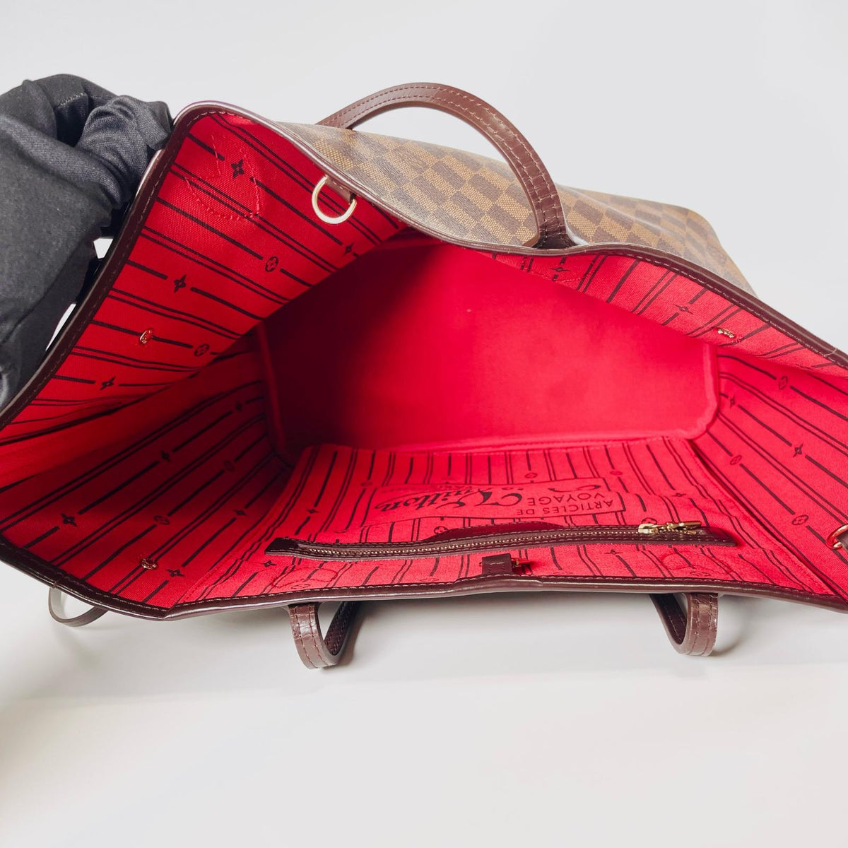 Used Shoulder Bag Never full
