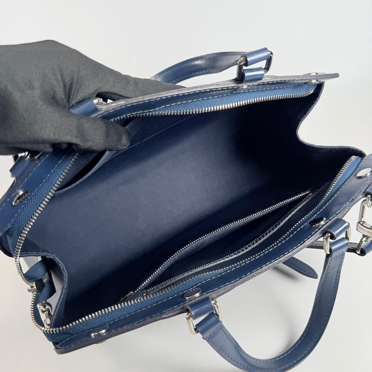 Used Handbag Blair MM