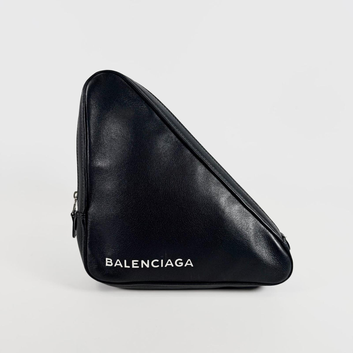 Used Clutch bag Triangle Pouch M