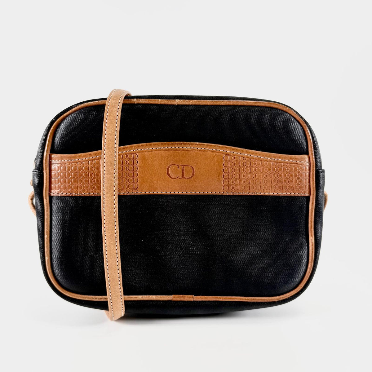Used Shoulder Bag