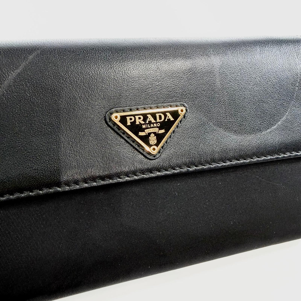 Used Wallet Chain Shoulder wallet