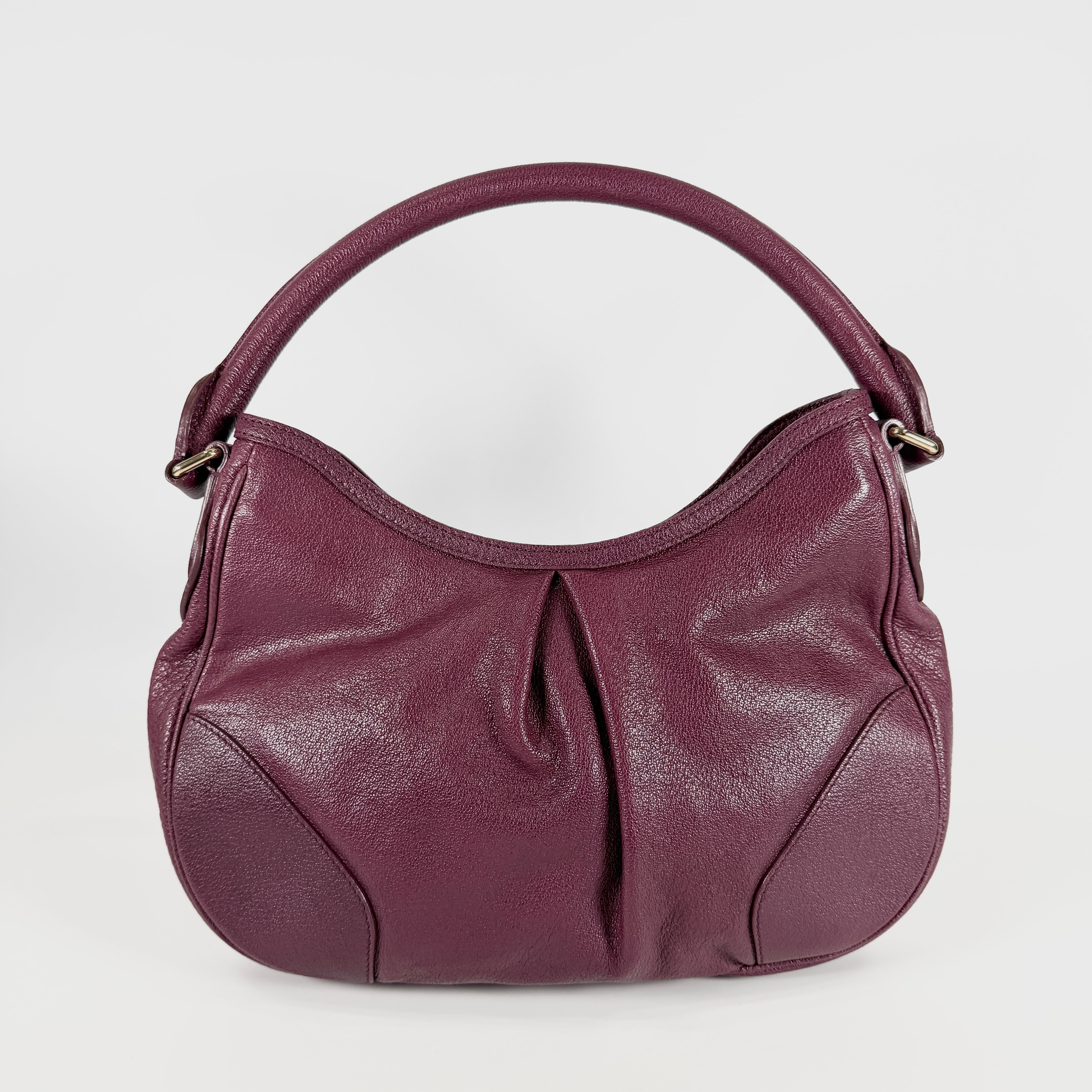 2607 secondhand BURBERRY hand bag