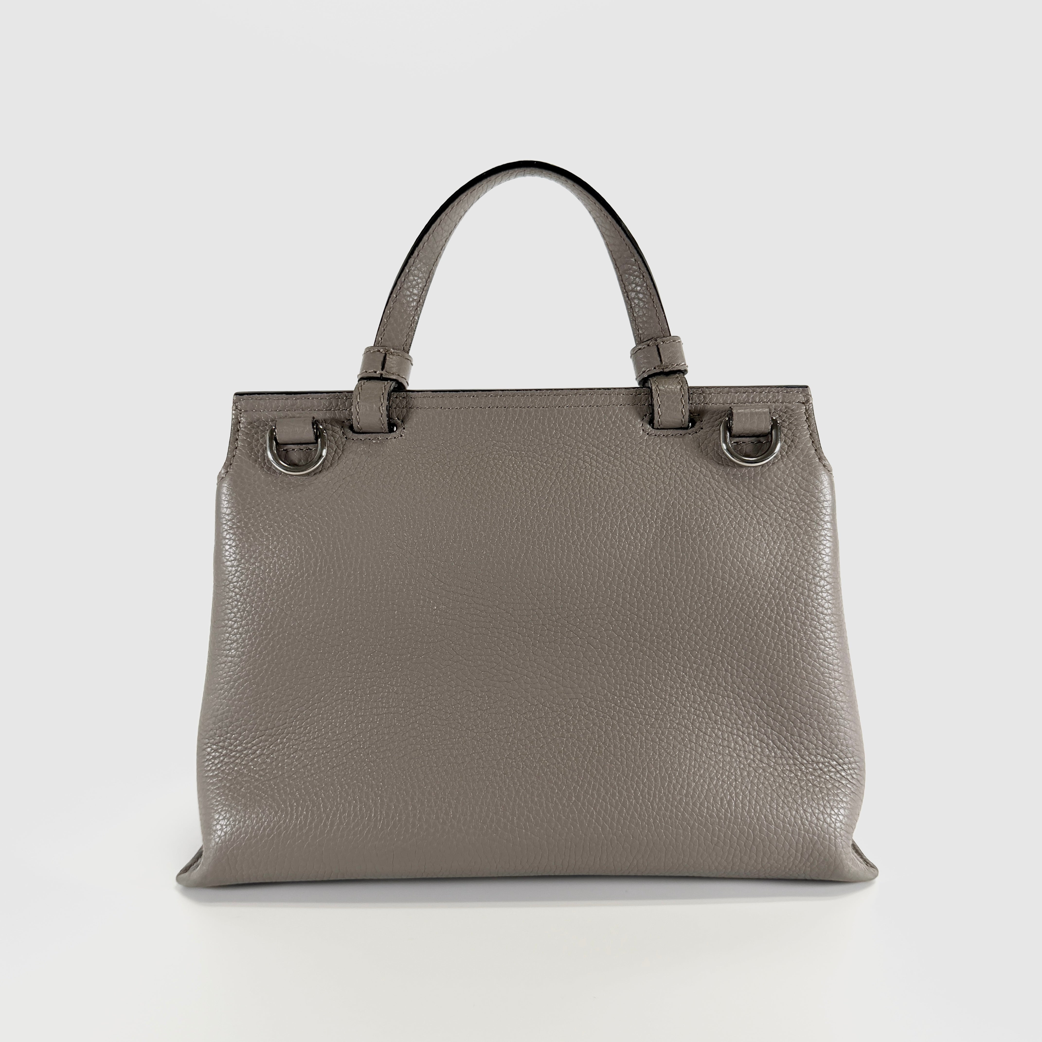2606 secondhand GUCCI 2WAY hand bag