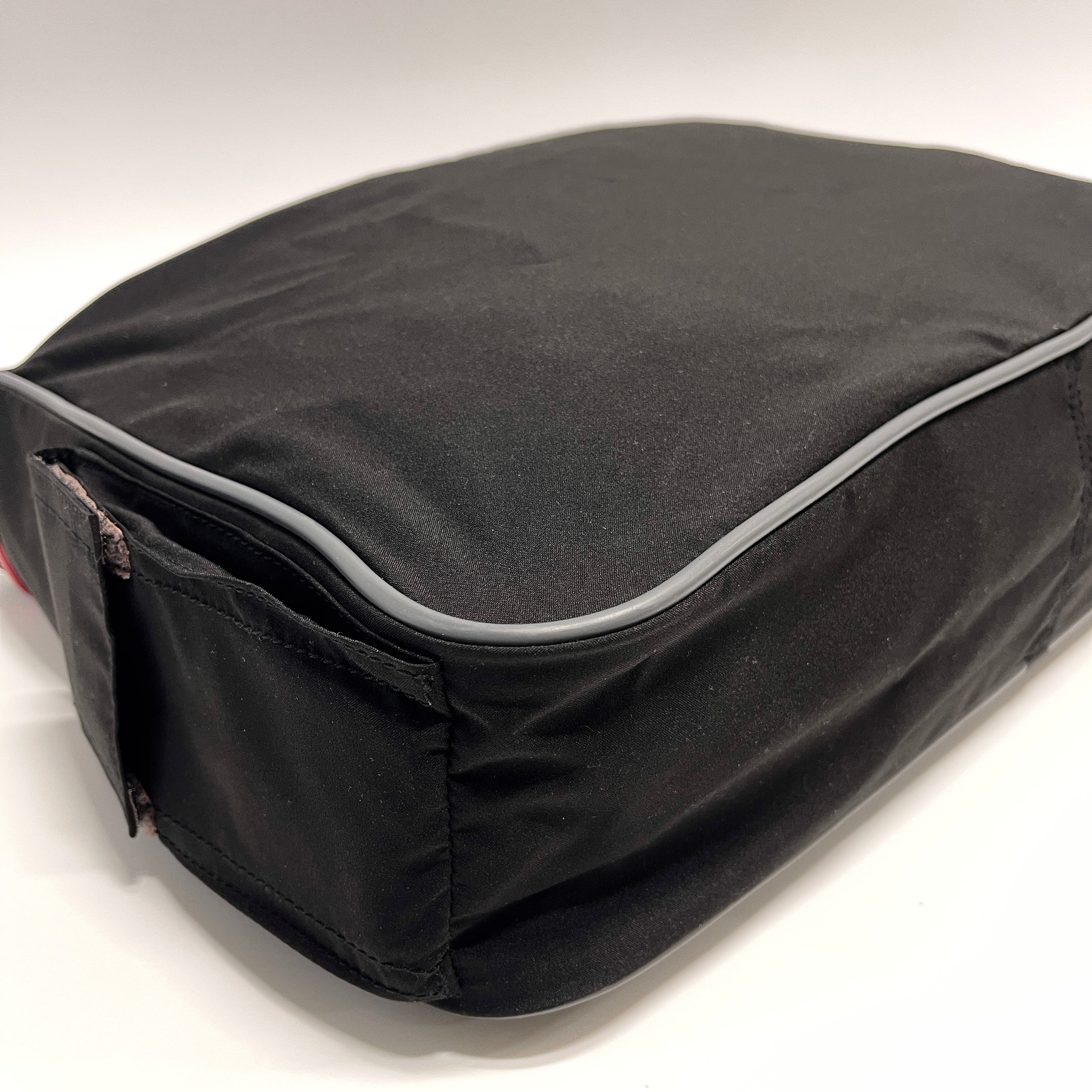 2605 secondhand PRADA Sports line nylon Shoulder bag
