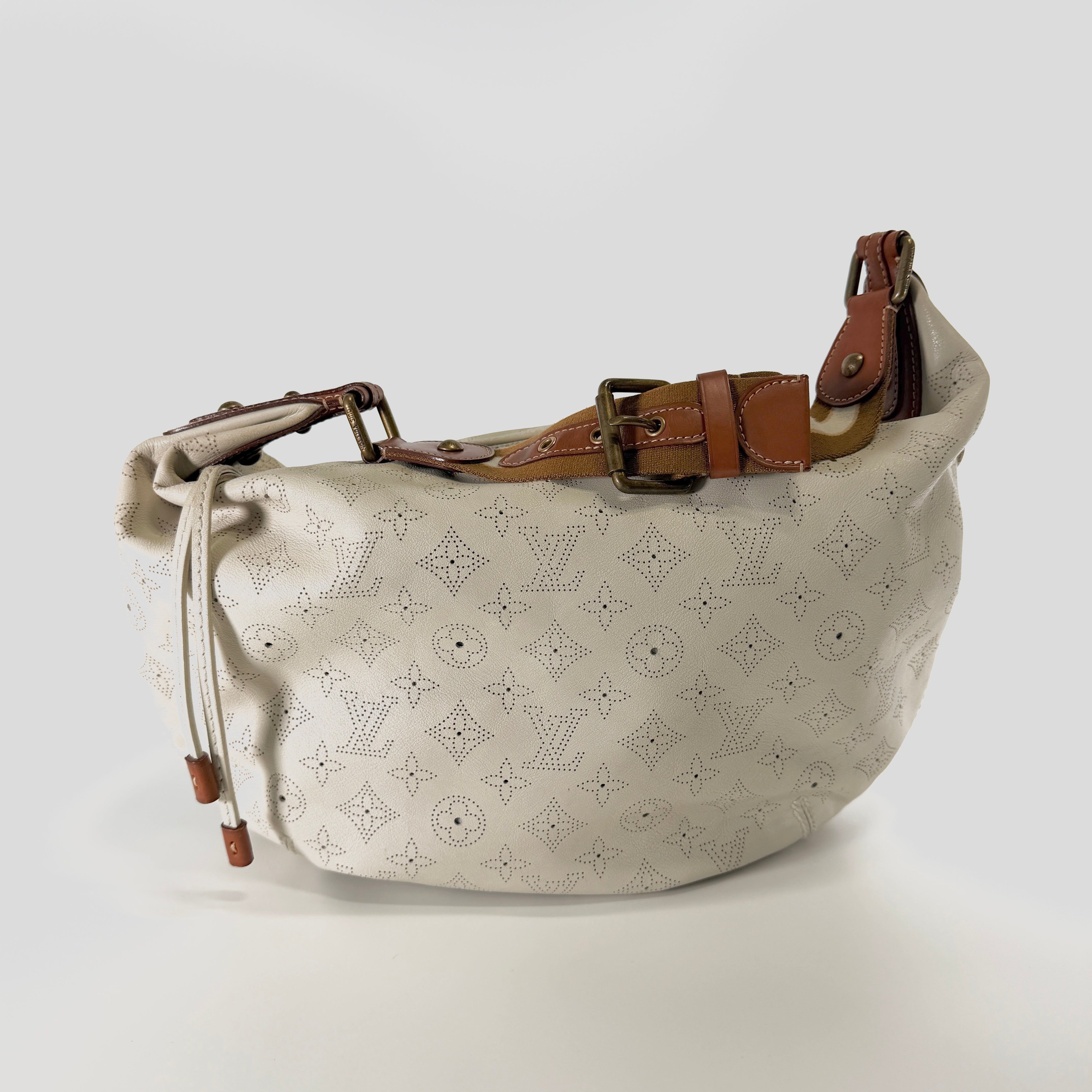2607 secondhand LV Mahina Onata GM M95460 MB1087 white × Brown