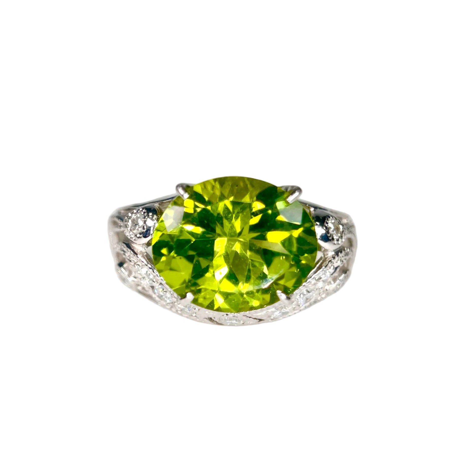 2601 Pt900 Ring Peridot 4.03ct/D0.30ct 7.26g