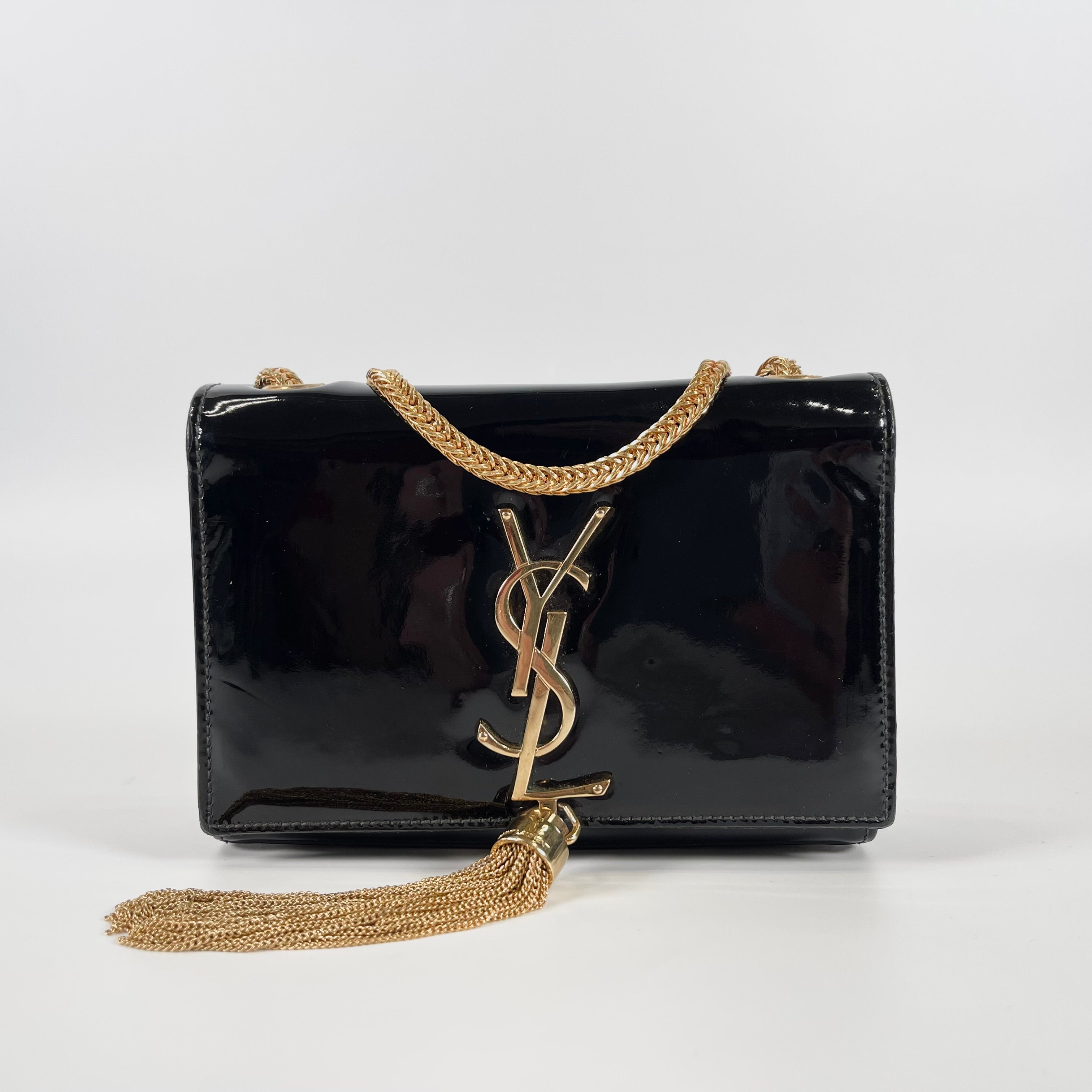 2602 secondhand SAINTLAURENT Chain Shoulder