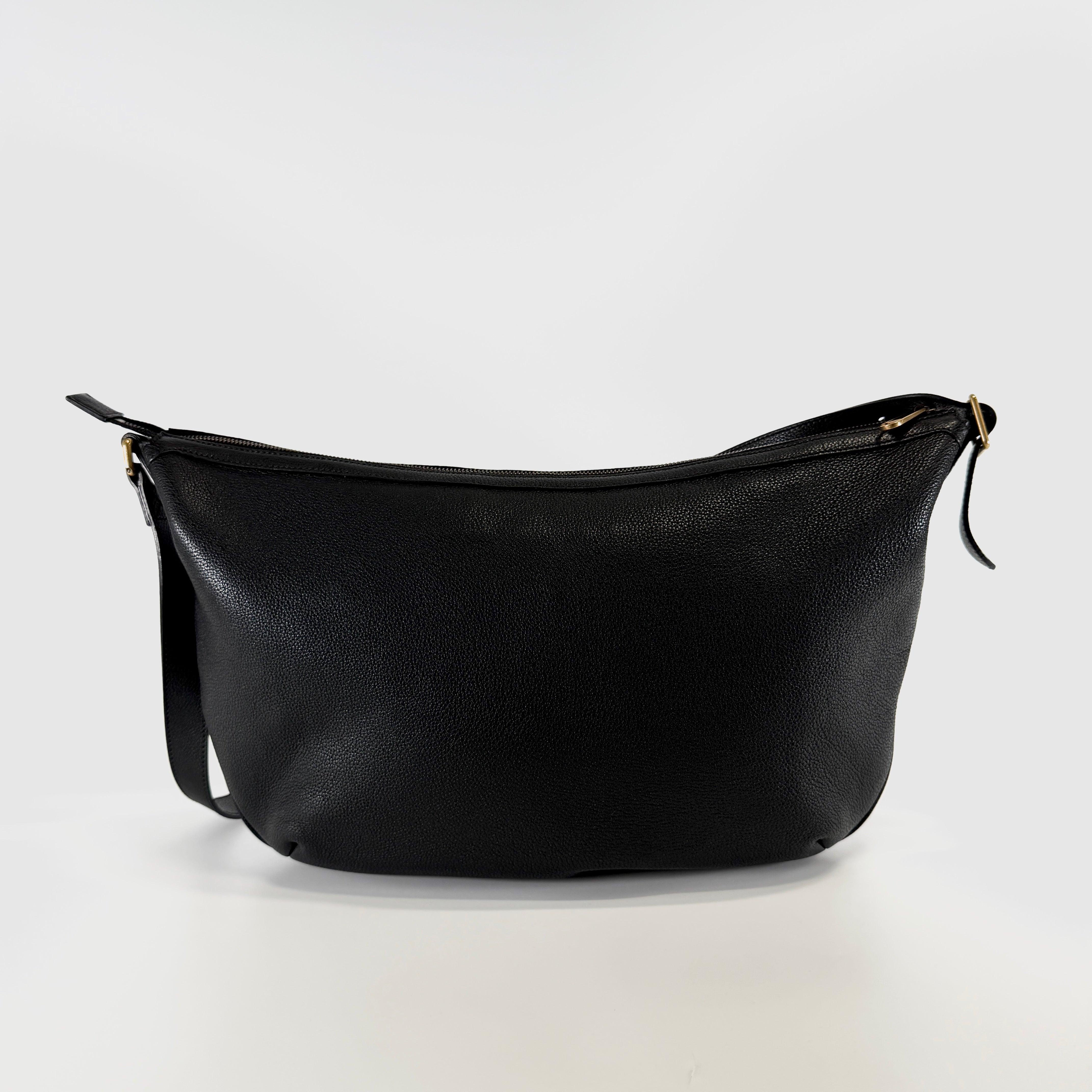 2607 secondhand GUCCI Shoulder bag / Crossbody Bag