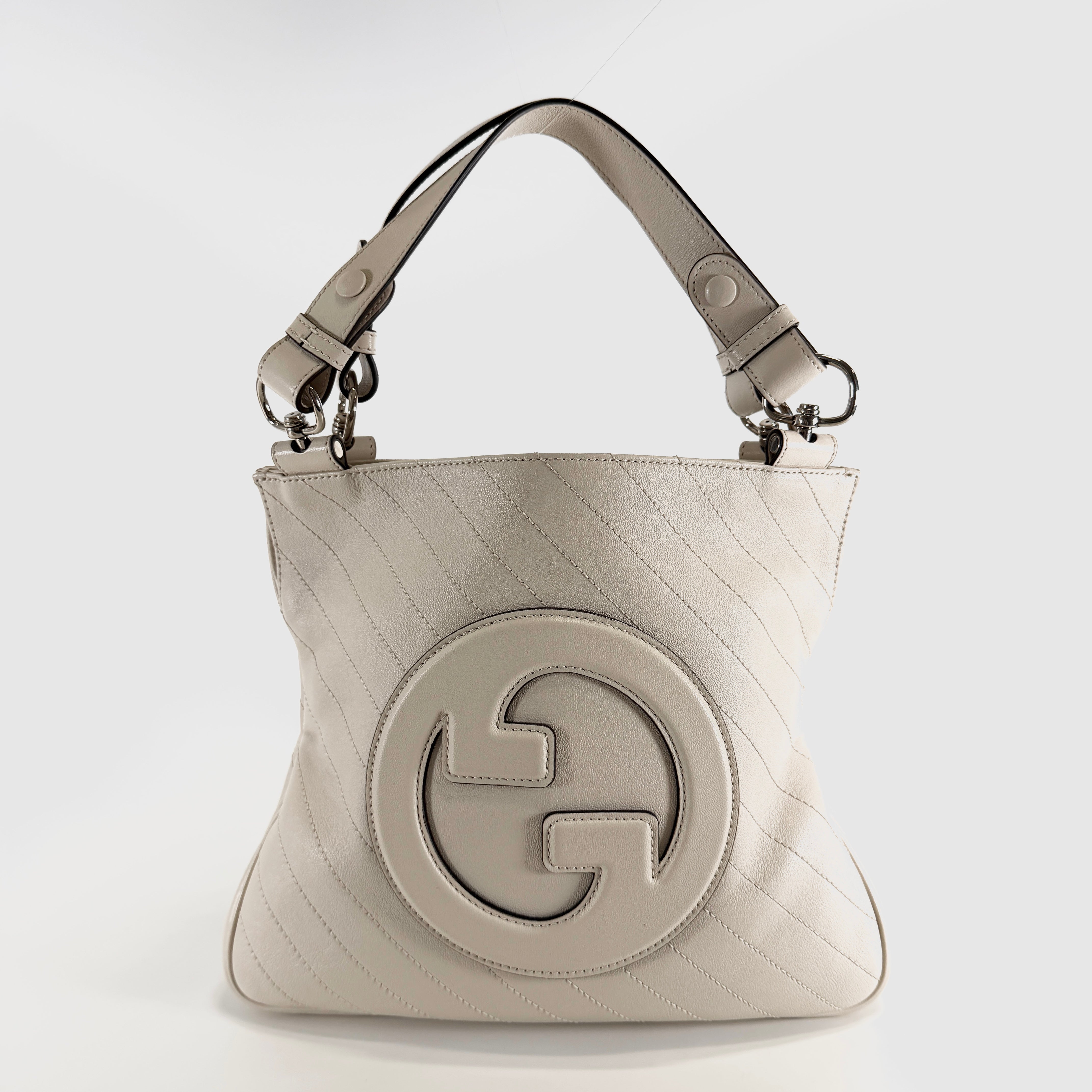 2607 secondhand GUCCI Blondie off white