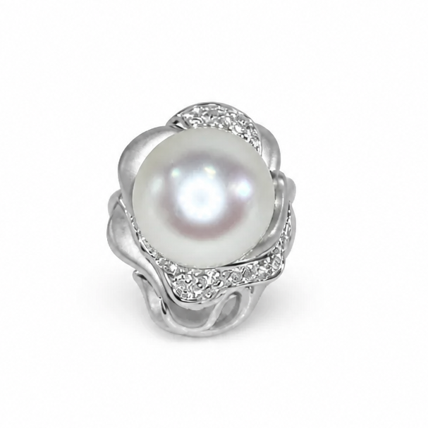 2606 secondhand Pt900 Pearl 12.5mm/D0.30ct 14.67ｇ