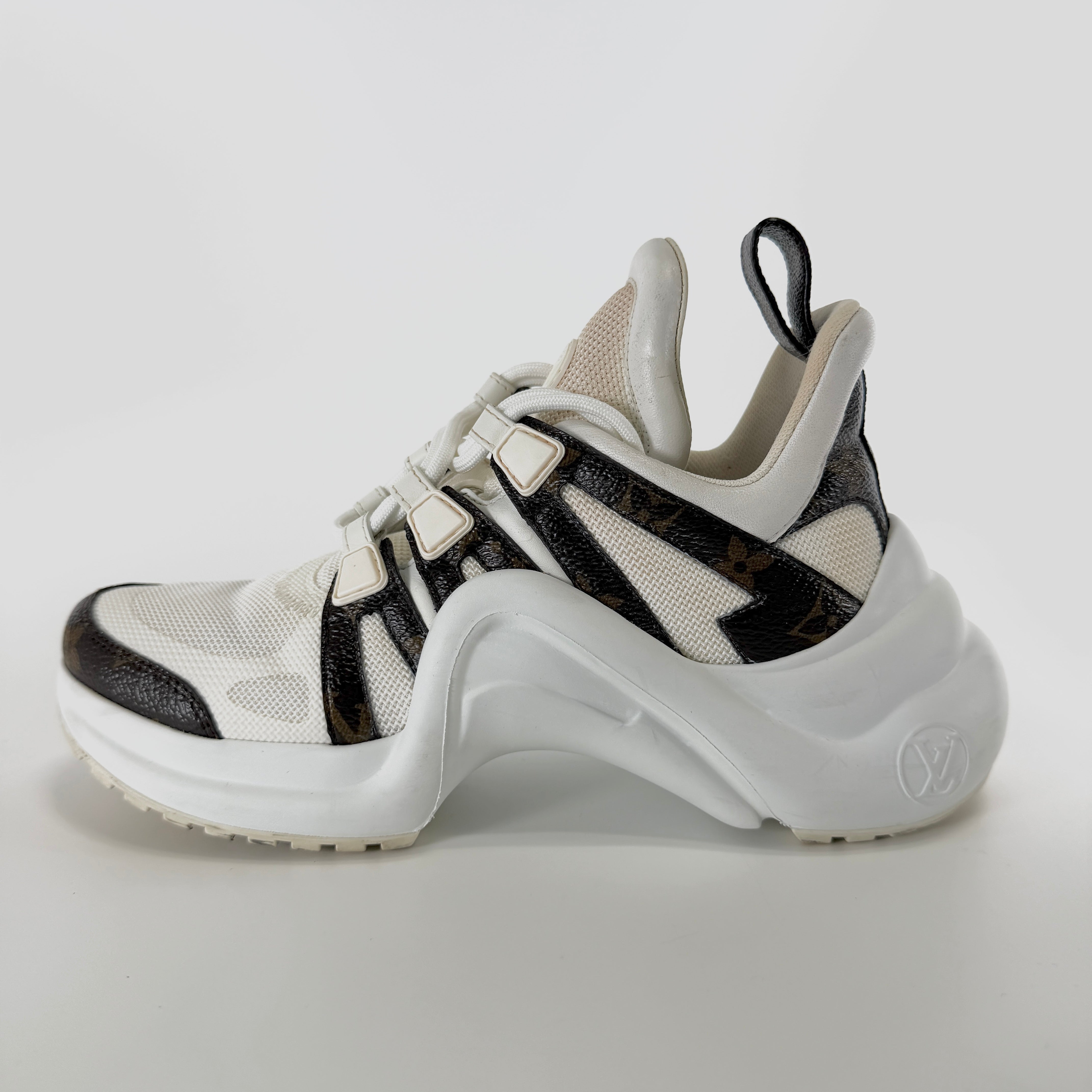 2607 secondhand LV Light line 21 year leather × fabric sneakers 36 Women's Brown white CL0211 Monogram mesh