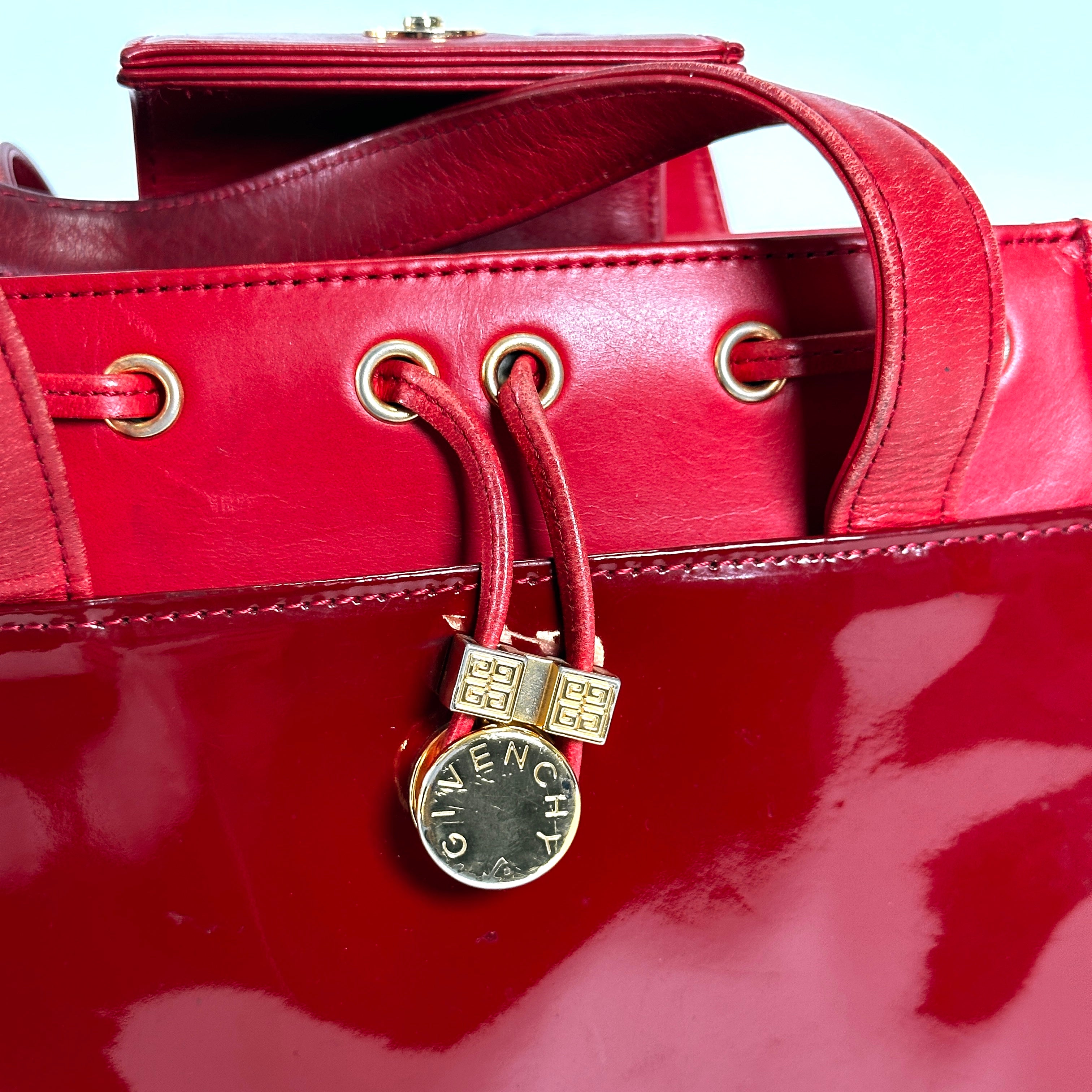 2604 secondhand GIVENCHY hand bag