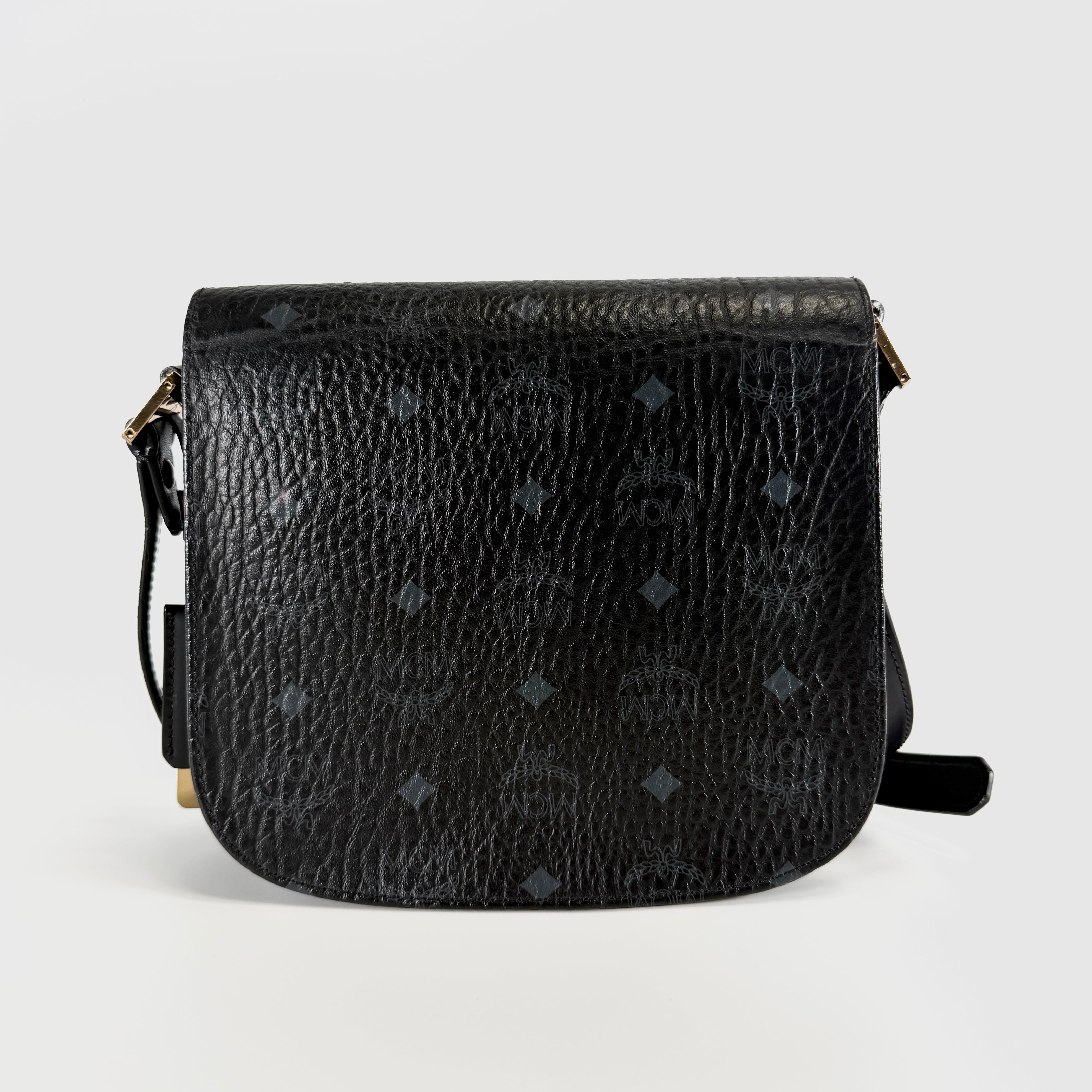 2607 secondhand MCM Shoulder bag