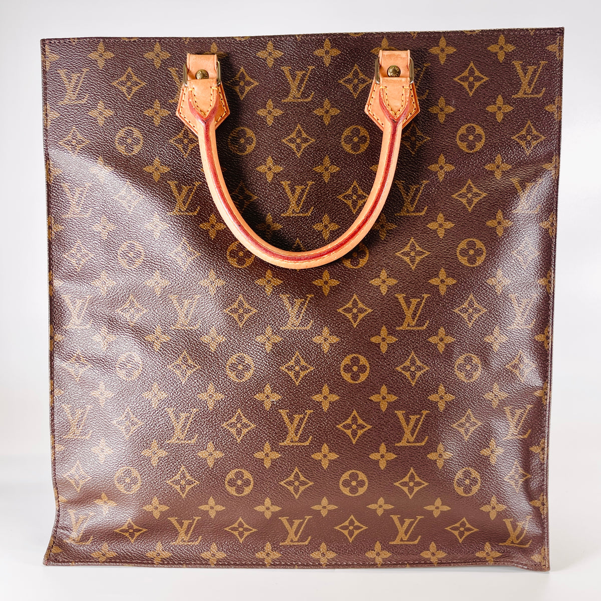 2605 secondhand LV Monogram Sac Plat
