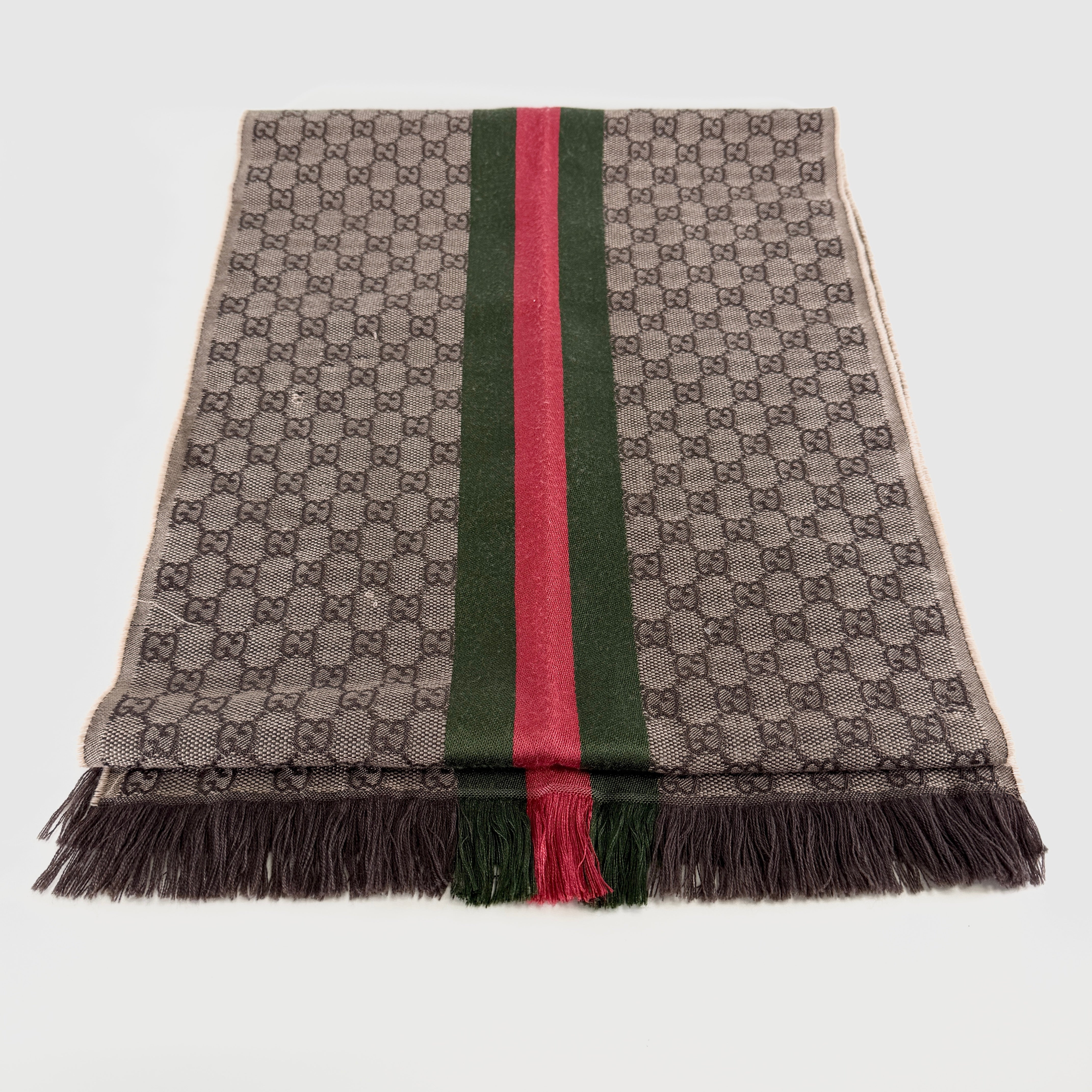 2606 secondhand GUCCI muffler Stole 147351 4G704