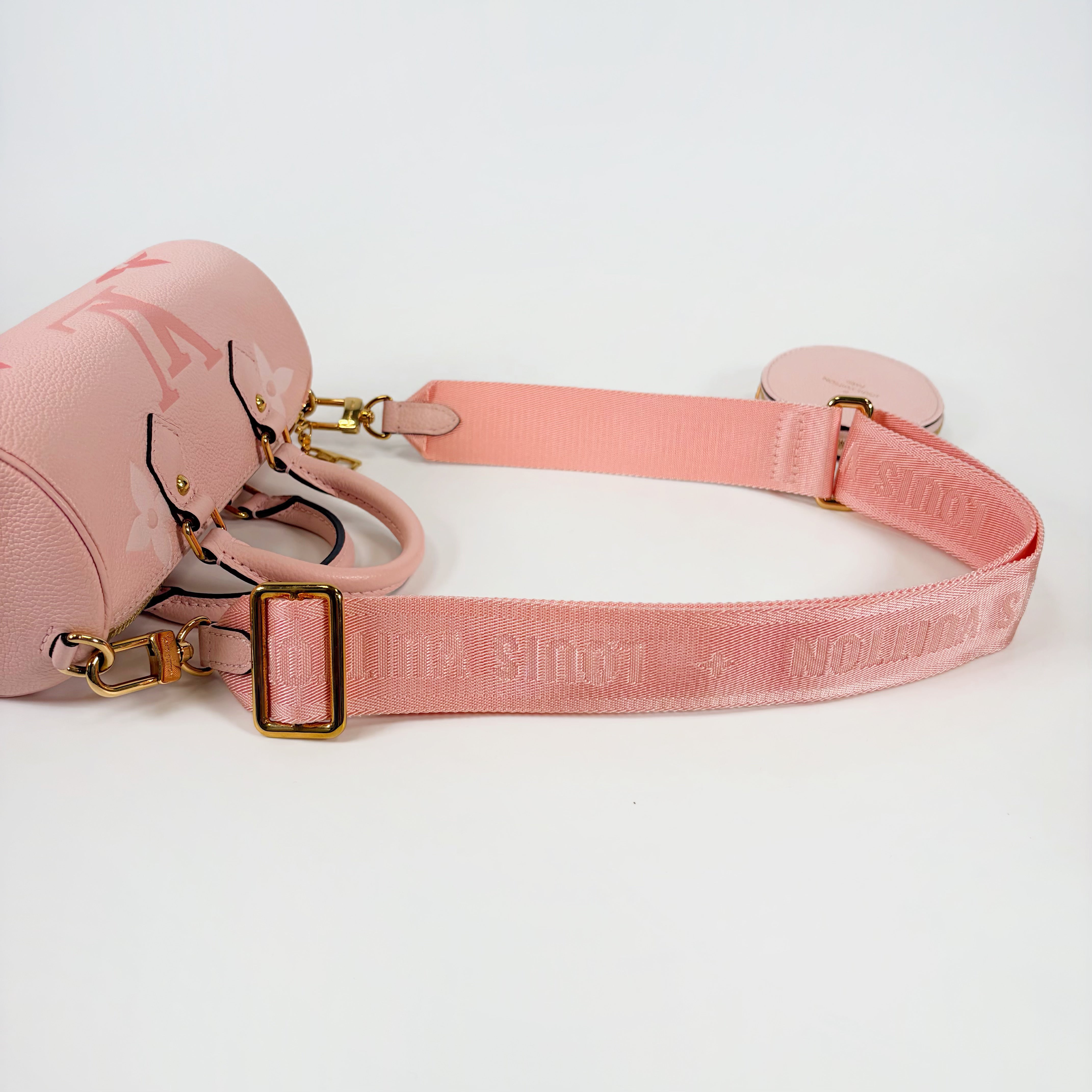 2601 secondhand  Louis Vuitton brand bag pink
