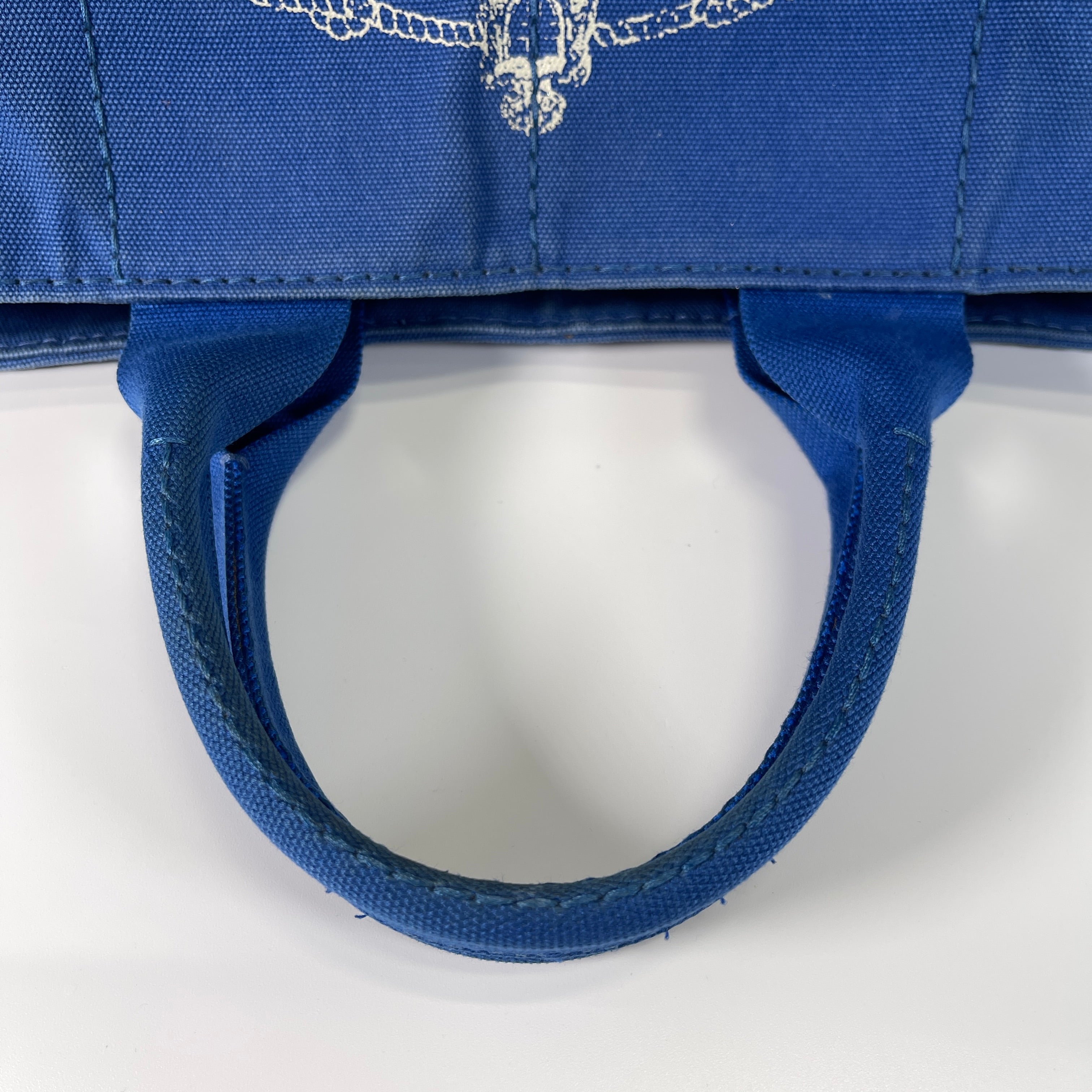 2601 secondhand  PRADA Tote Bag bag