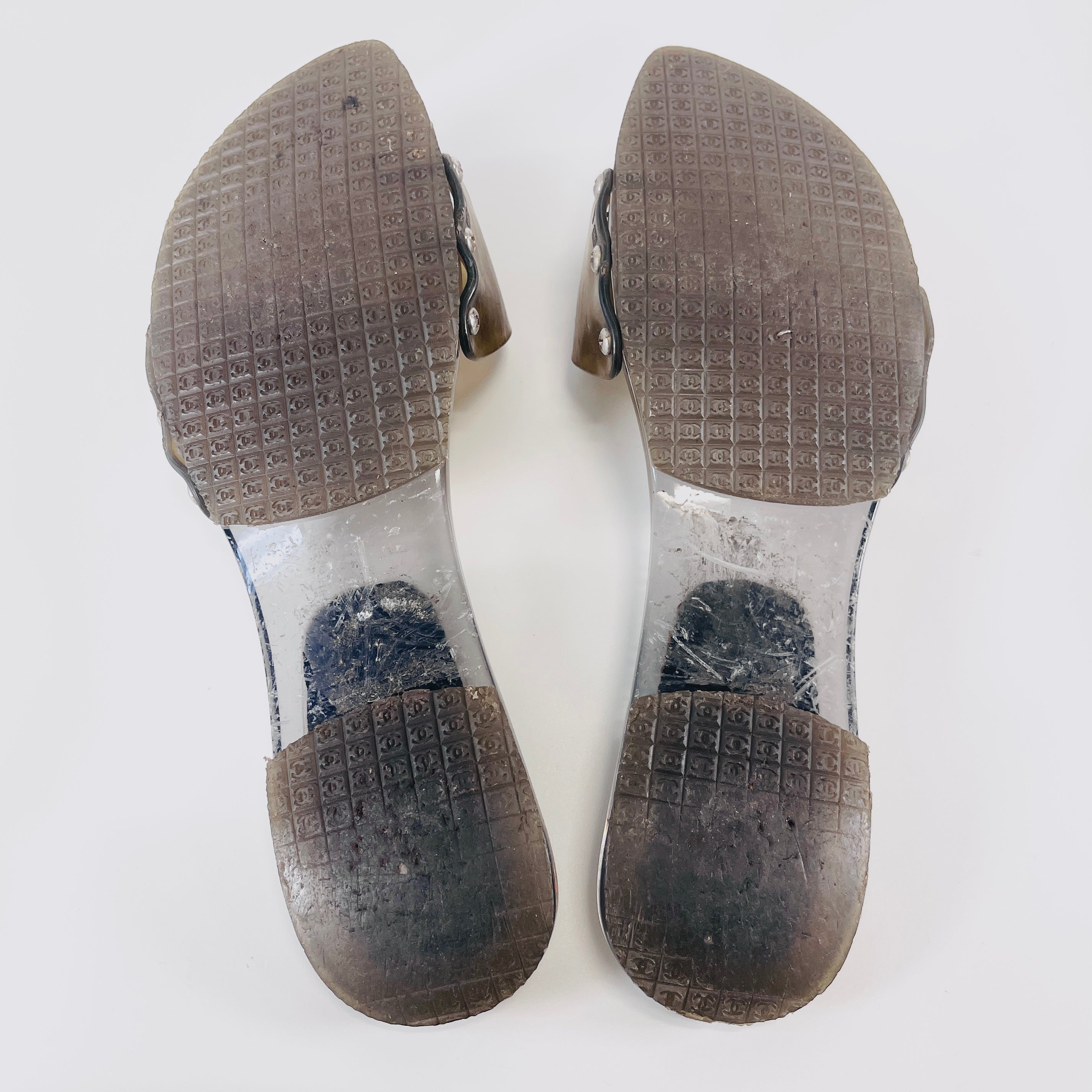 2606 secondhand CHANEL Sandals