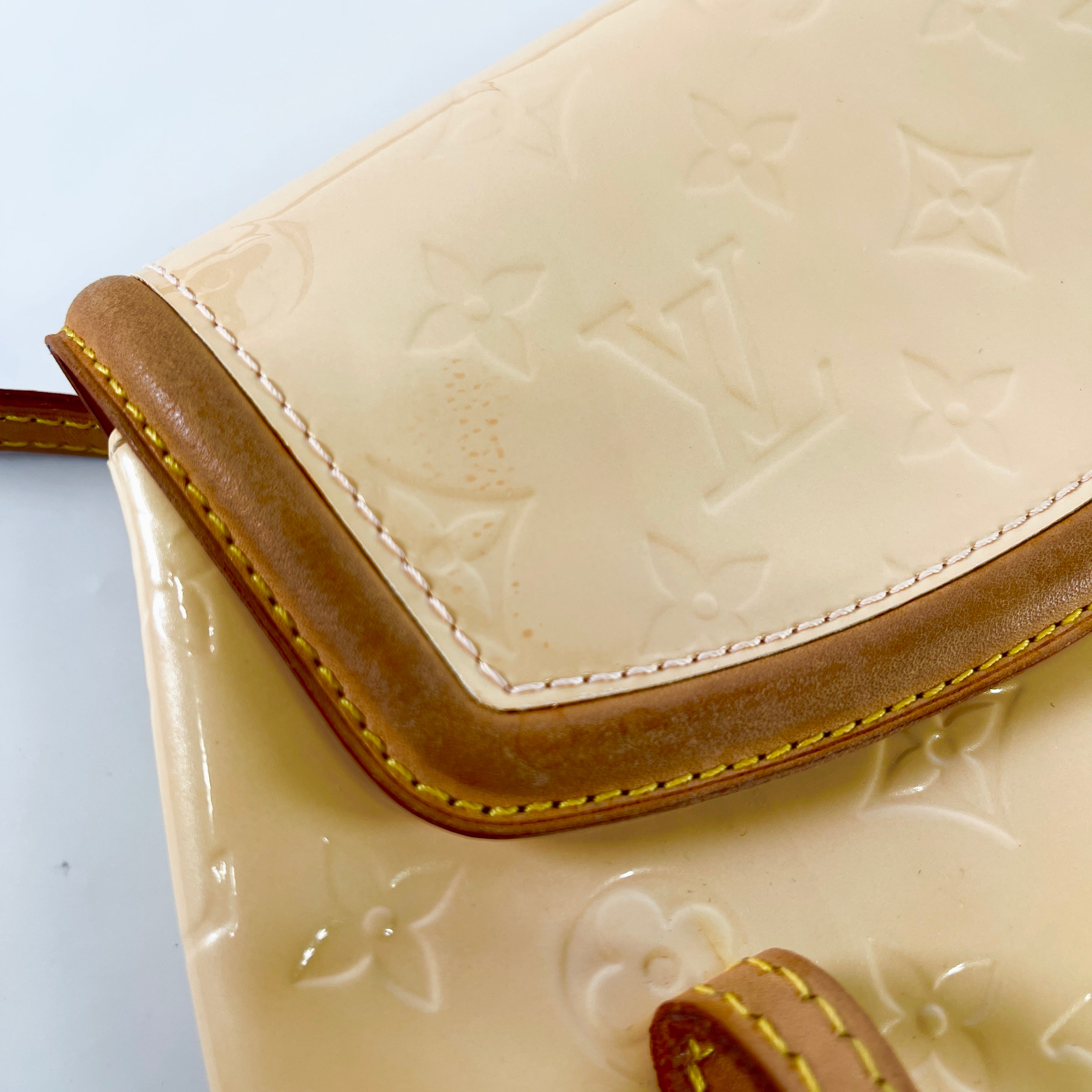 2601 Louis Vuitton Monogram Vernis PM M91187 TH0074