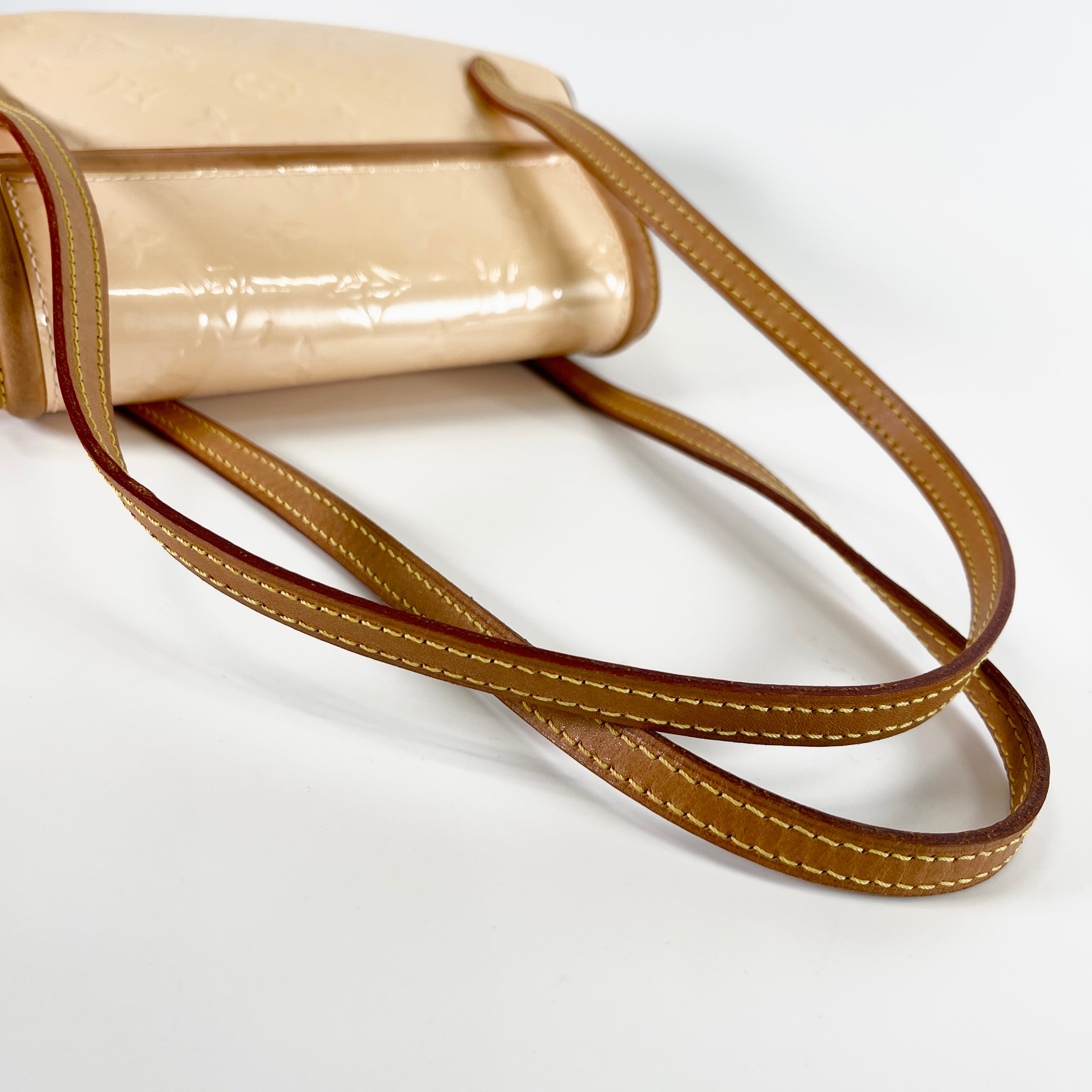 2601 Louis Vuitton Monogram Vernis PM M91187 TH0074