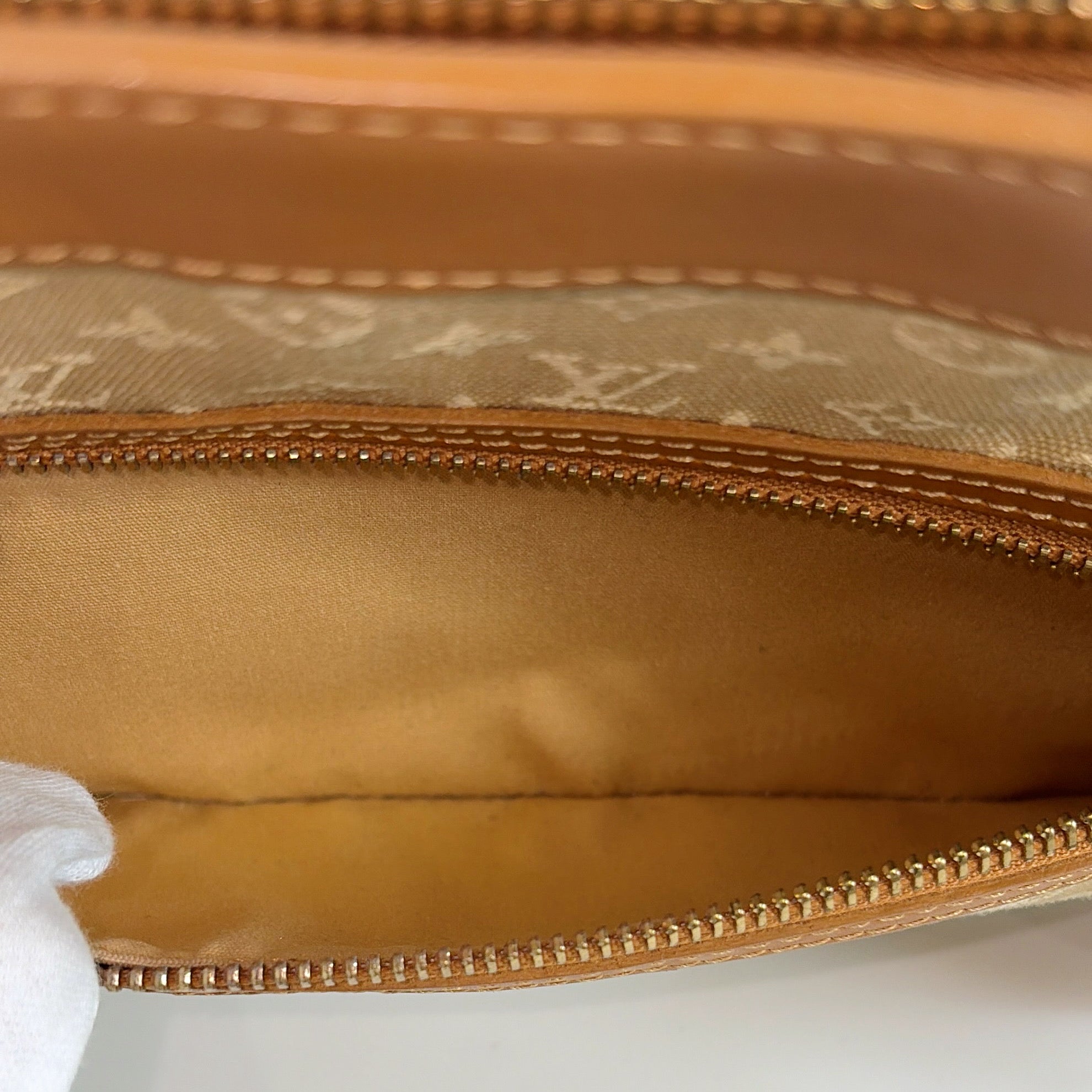 2602 secondhand LV Monogram Mini Luceille PM