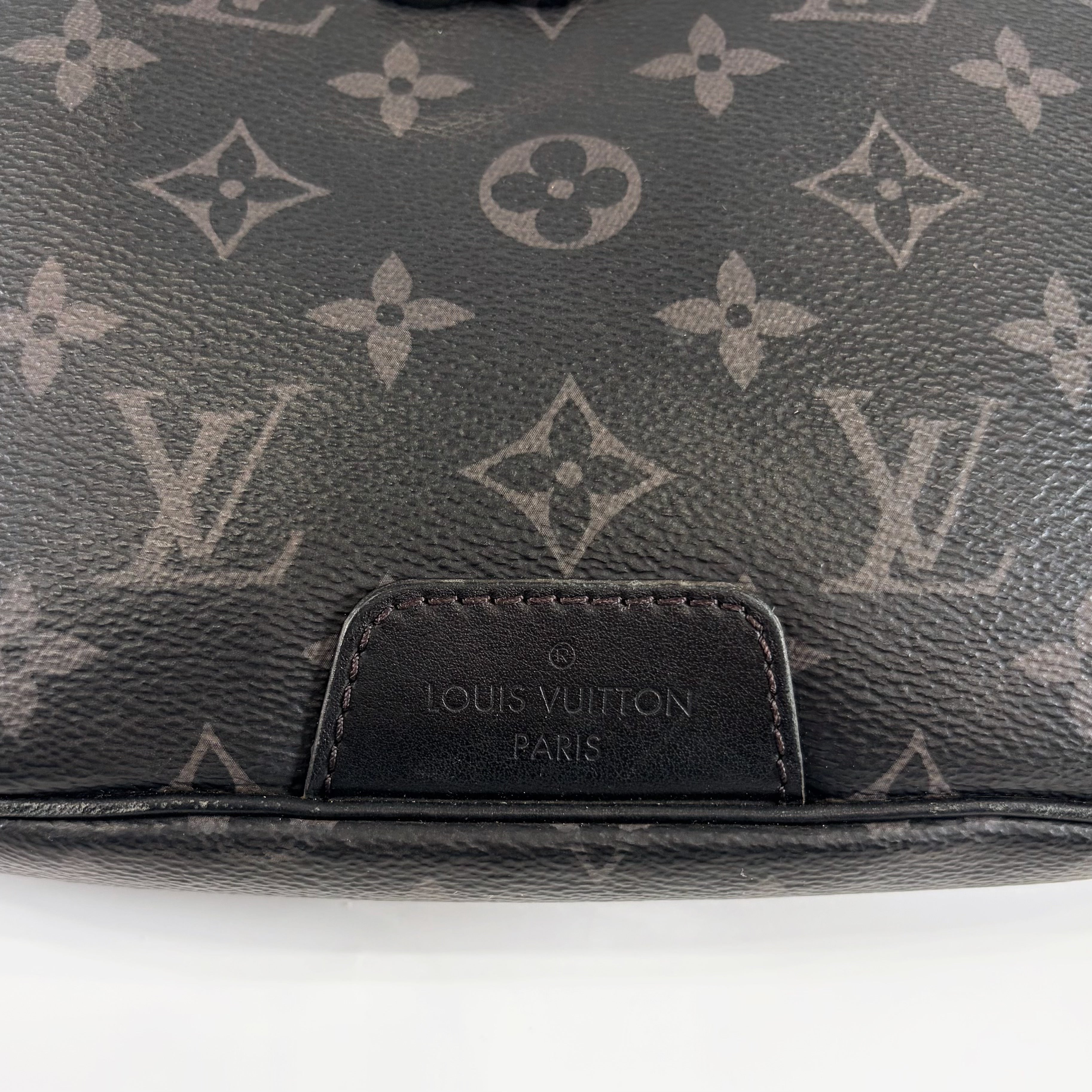 2602 secondhand LV brand bag M46035 Discovery Bam PM IC
