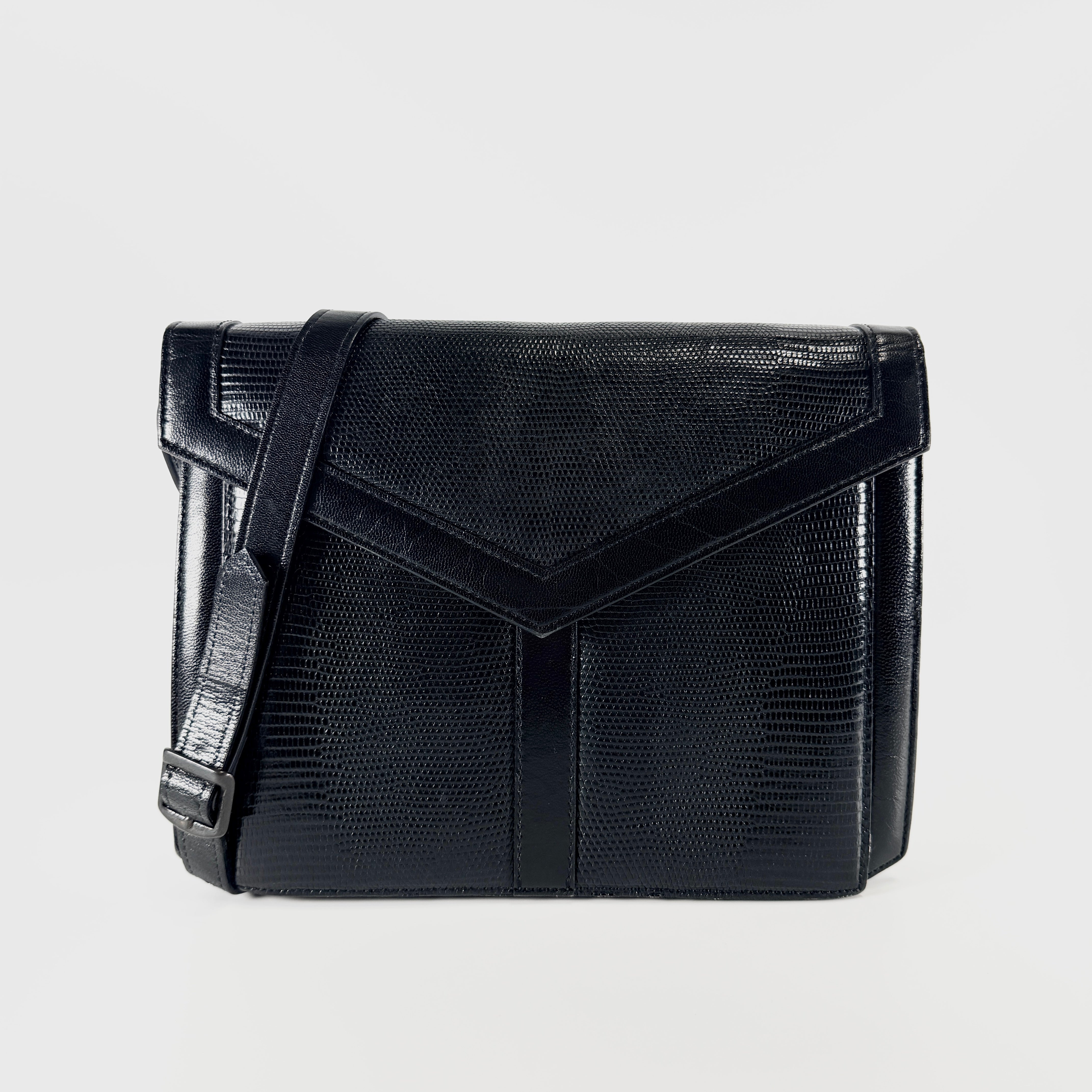 2605 secondhand SAINTLAURENT Shoulder bag Y flap Hook