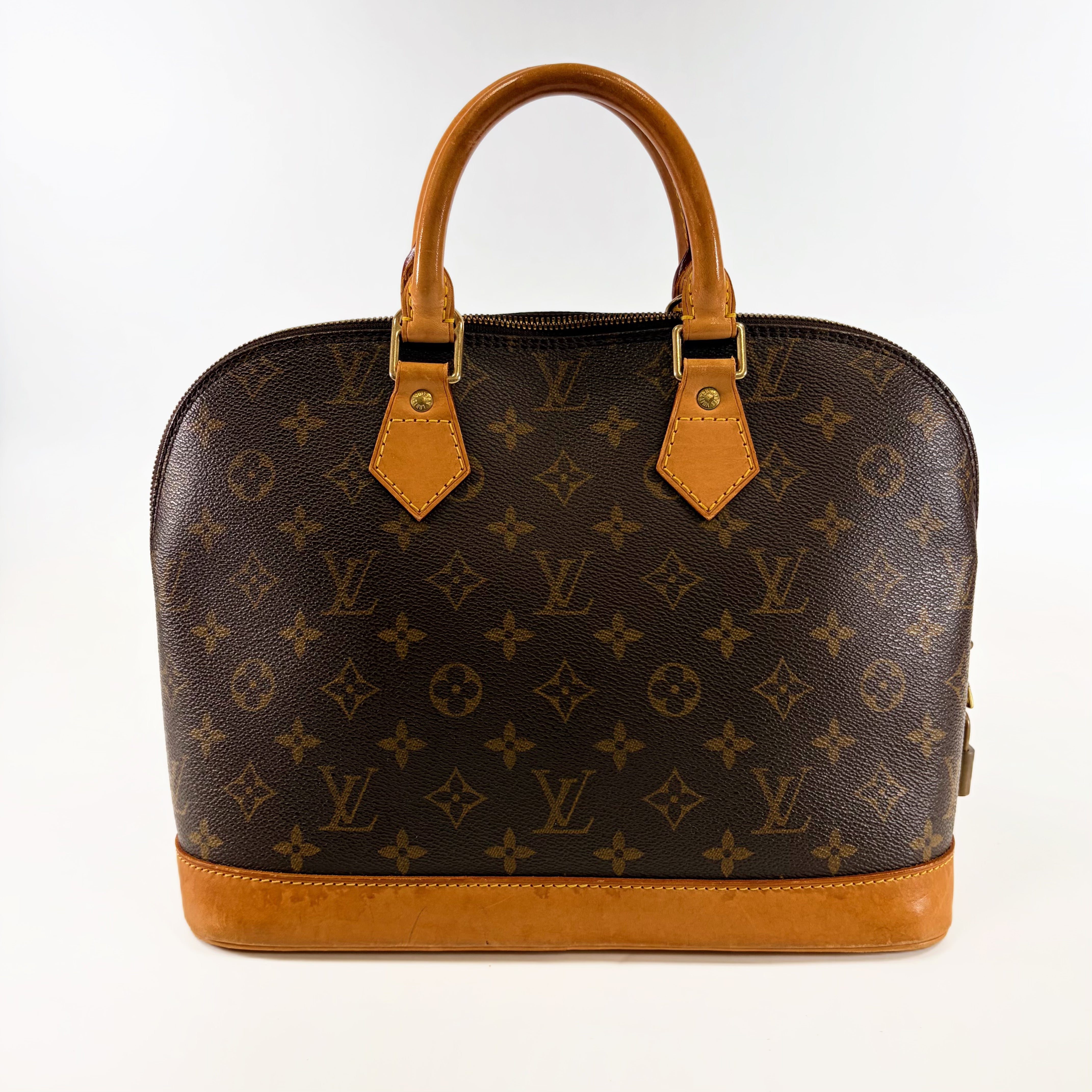 2602 secondhand LV Monogram Alma PM M51130 BA0030