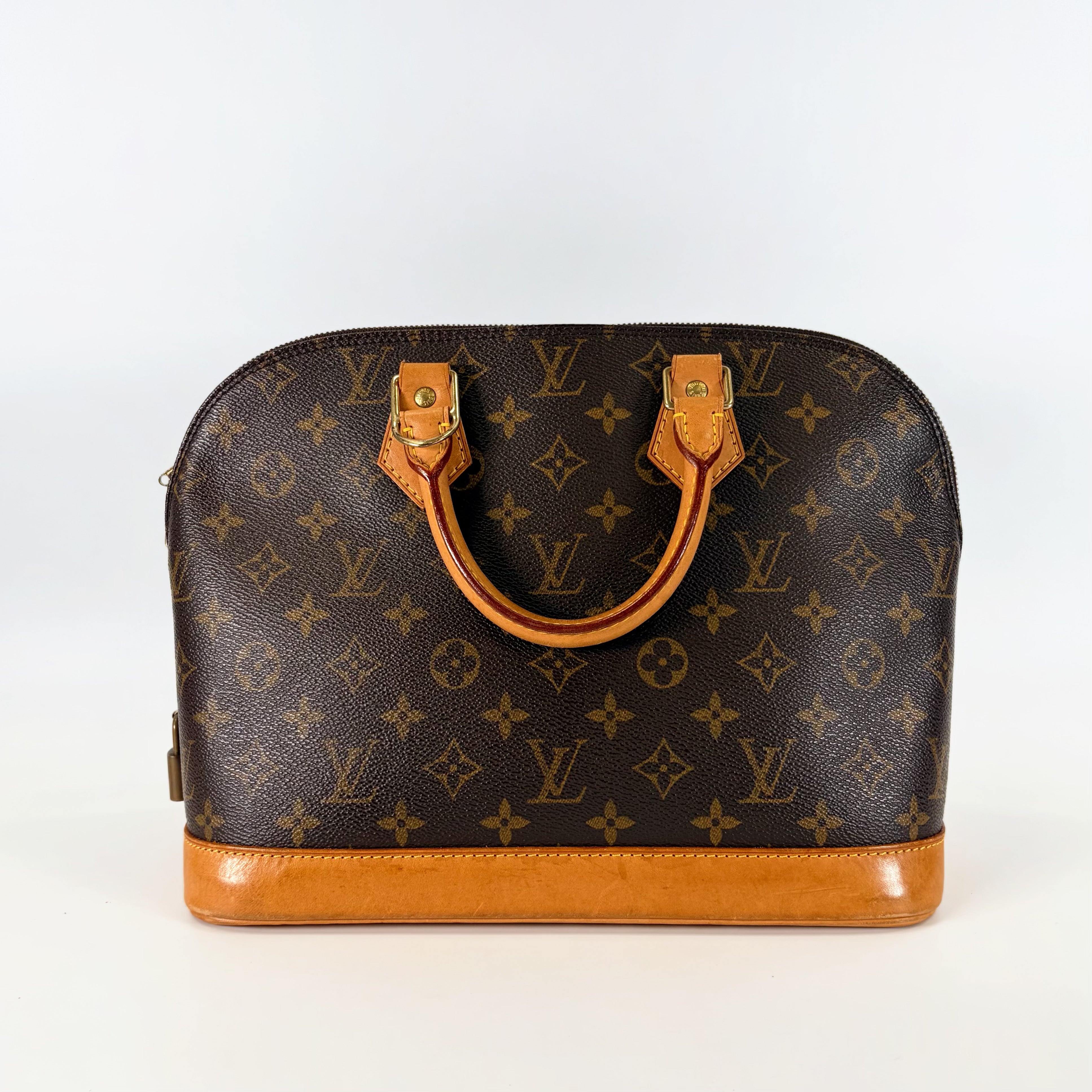 2602 secondhand LV Monogram Alma PM M51130 BA0030