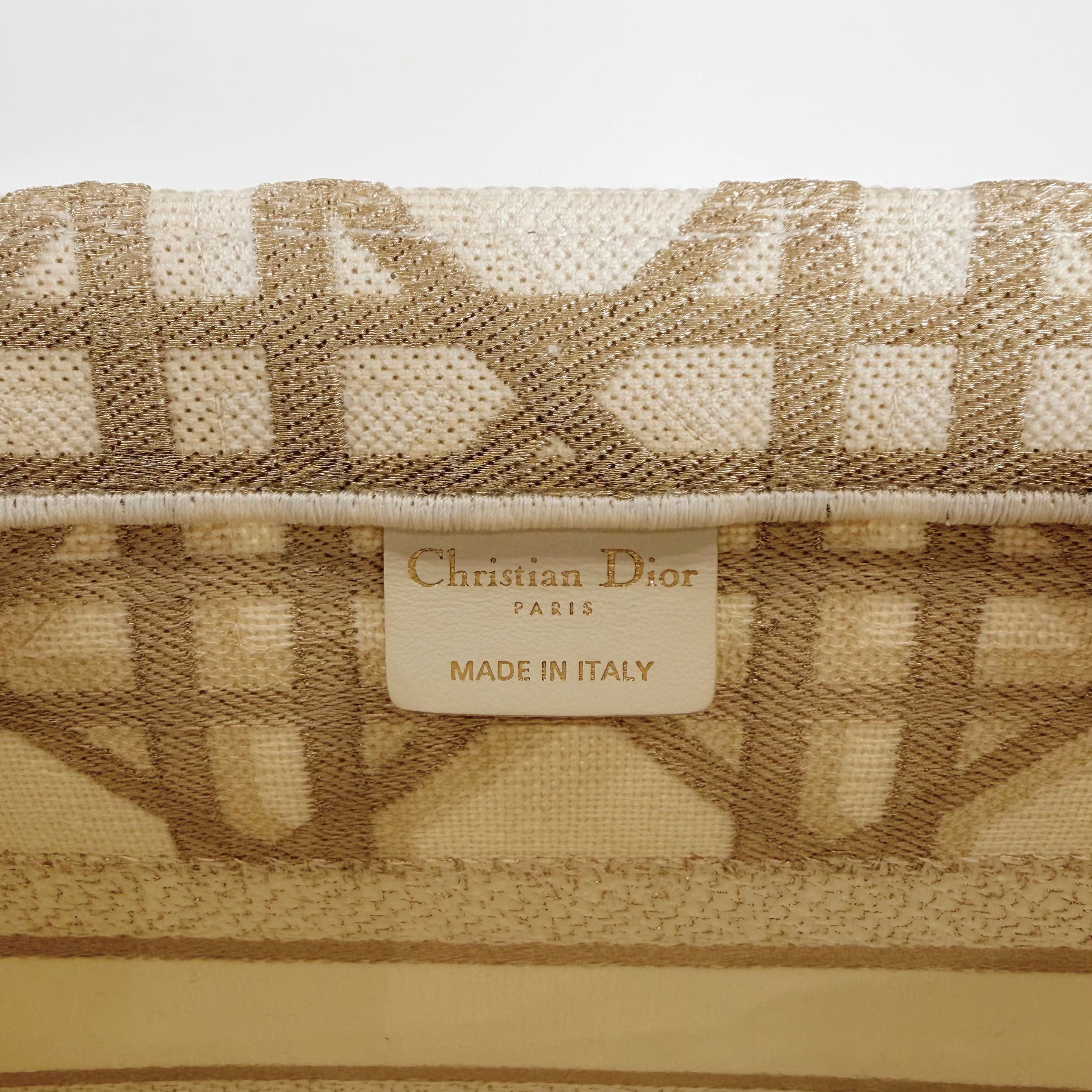 2602 secondhand CD Book Tote beige
