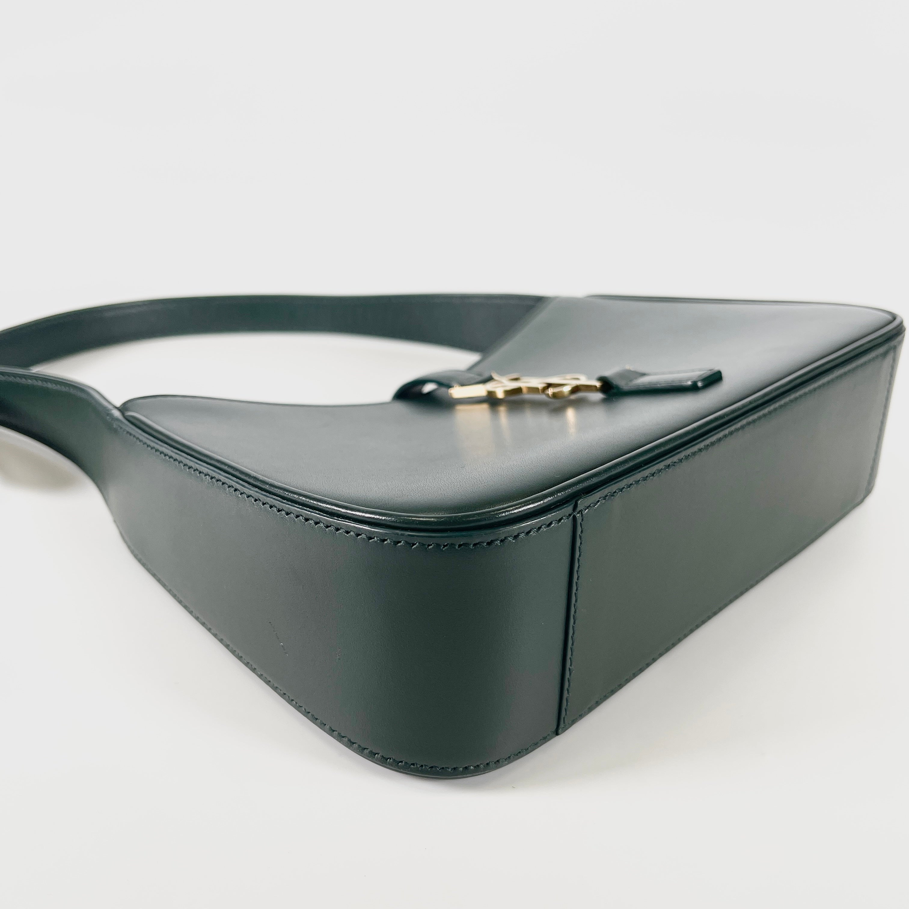 2602 secondhand SAINTLAURENT Sun cassette Shoulder bag