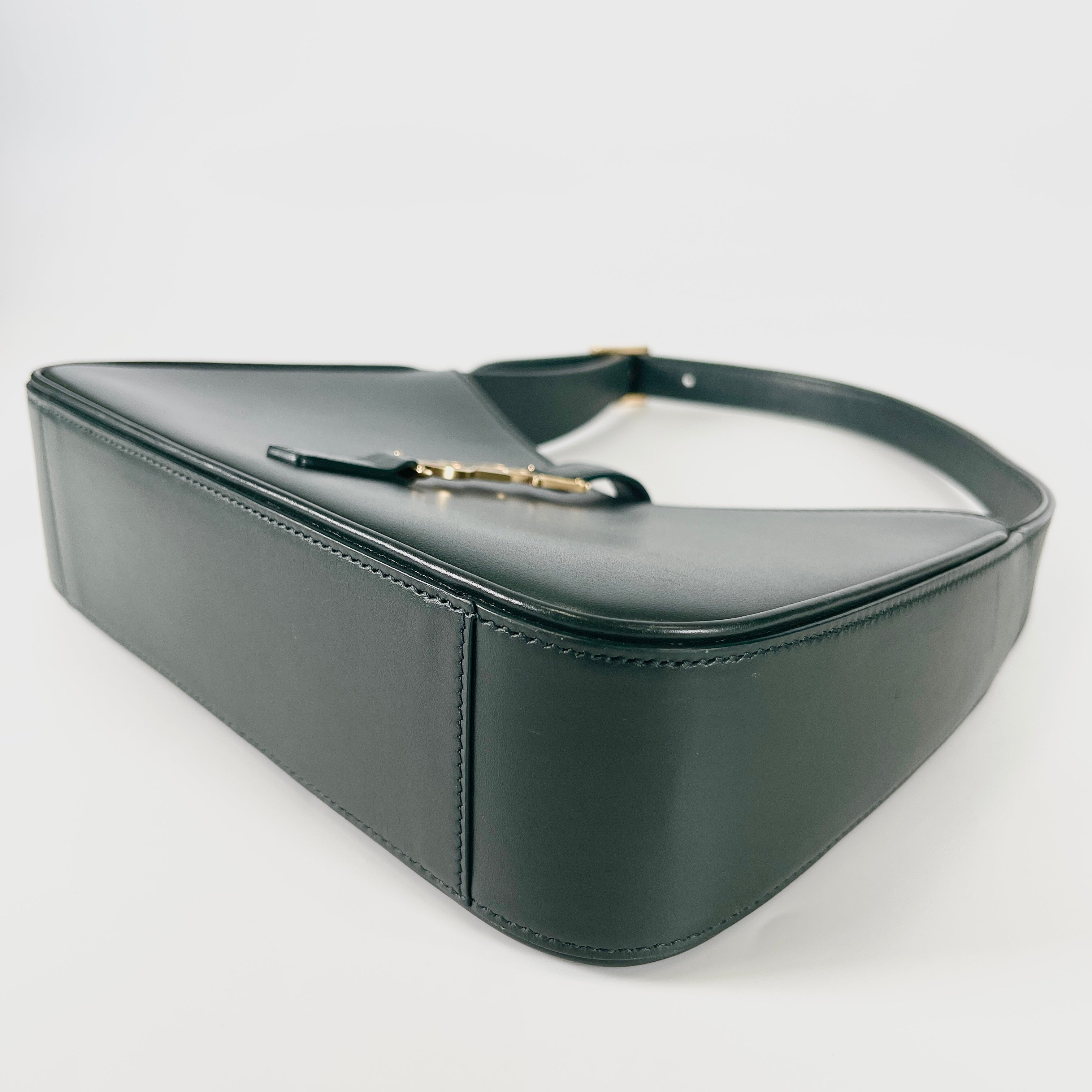 2602 secondhand SAINTLAURENT Sun cassette Shoulder bag