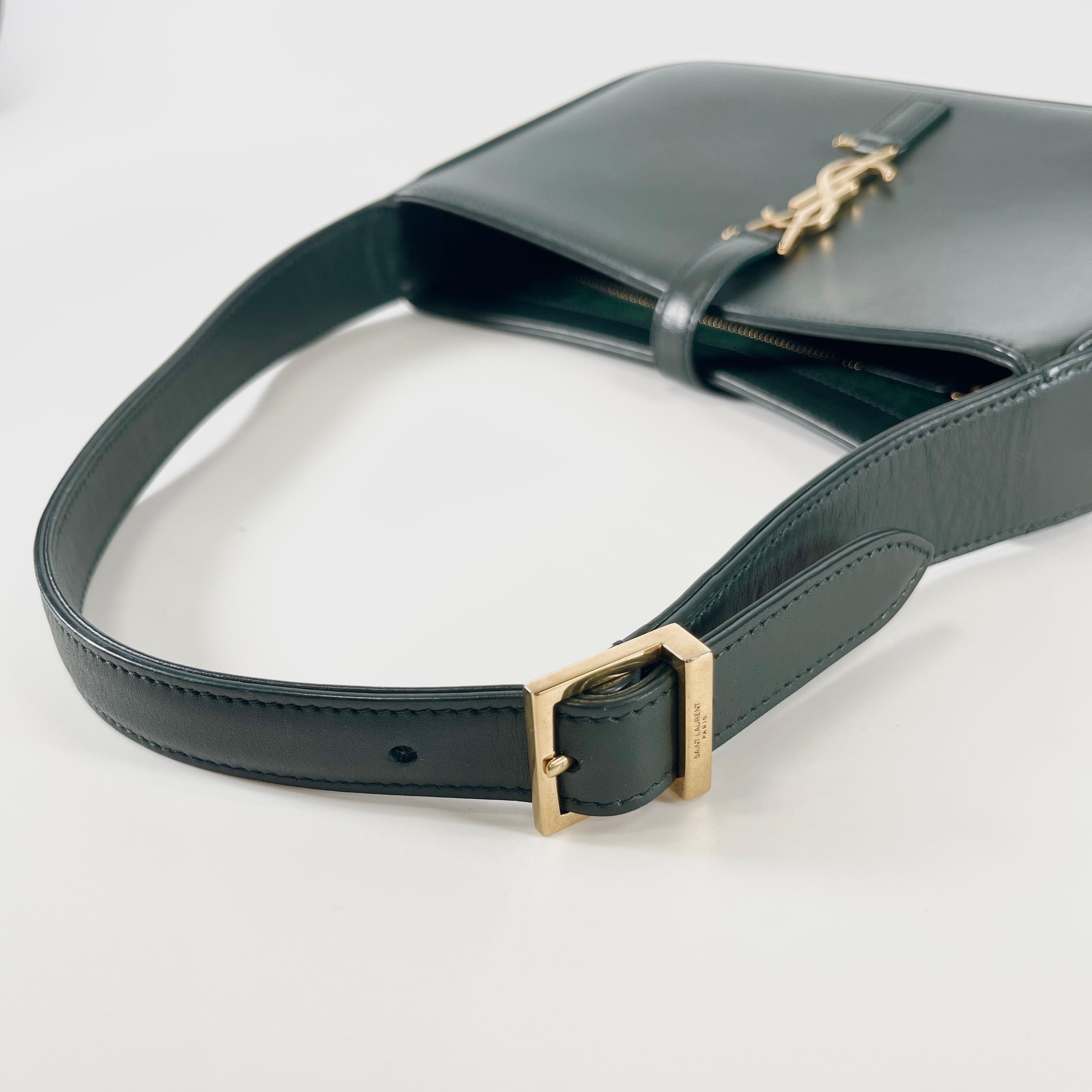 2602 secondhand SAINTLAURENT Sun cassette Shoulder bag