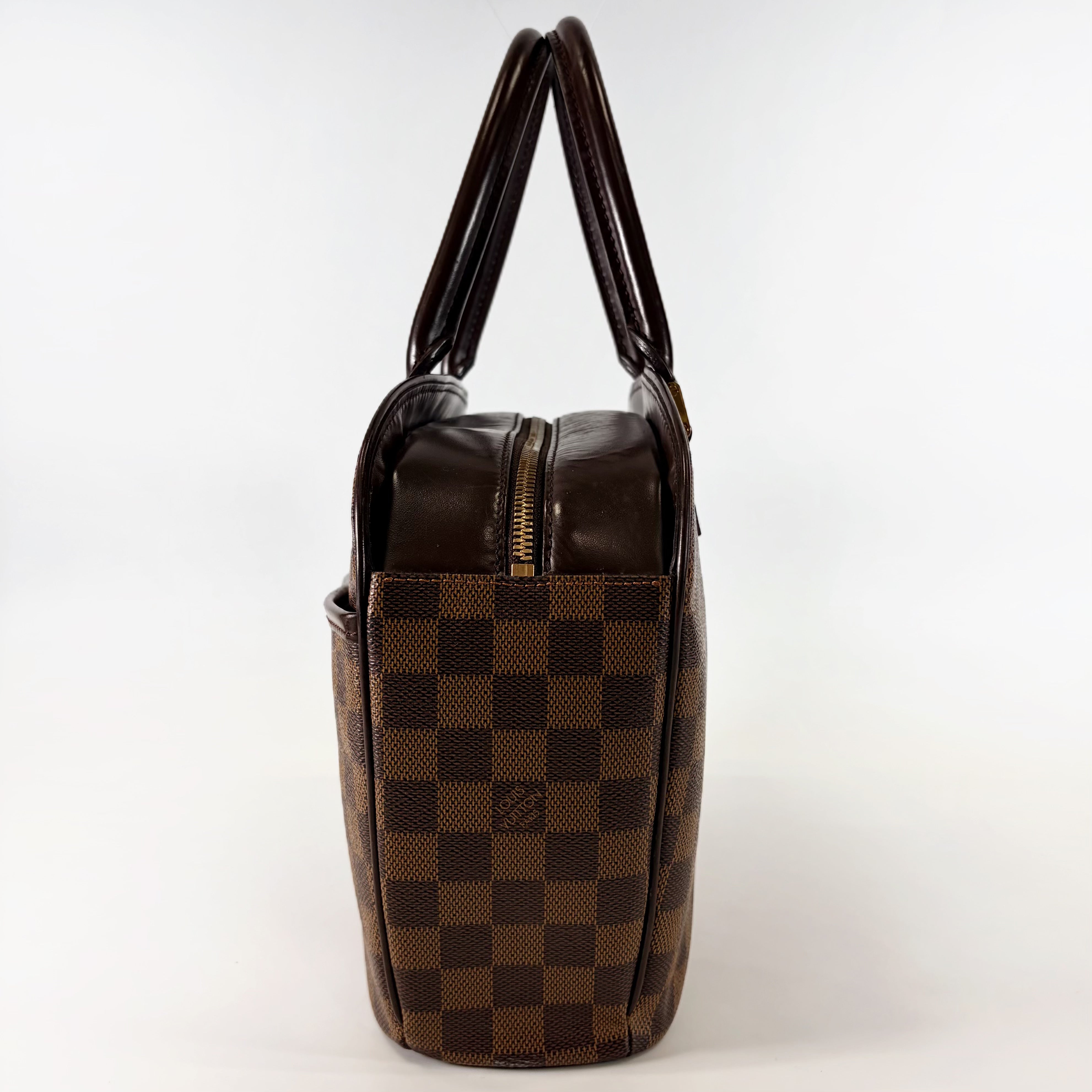 2602 secondhand LV Damier Saria Horizontal
