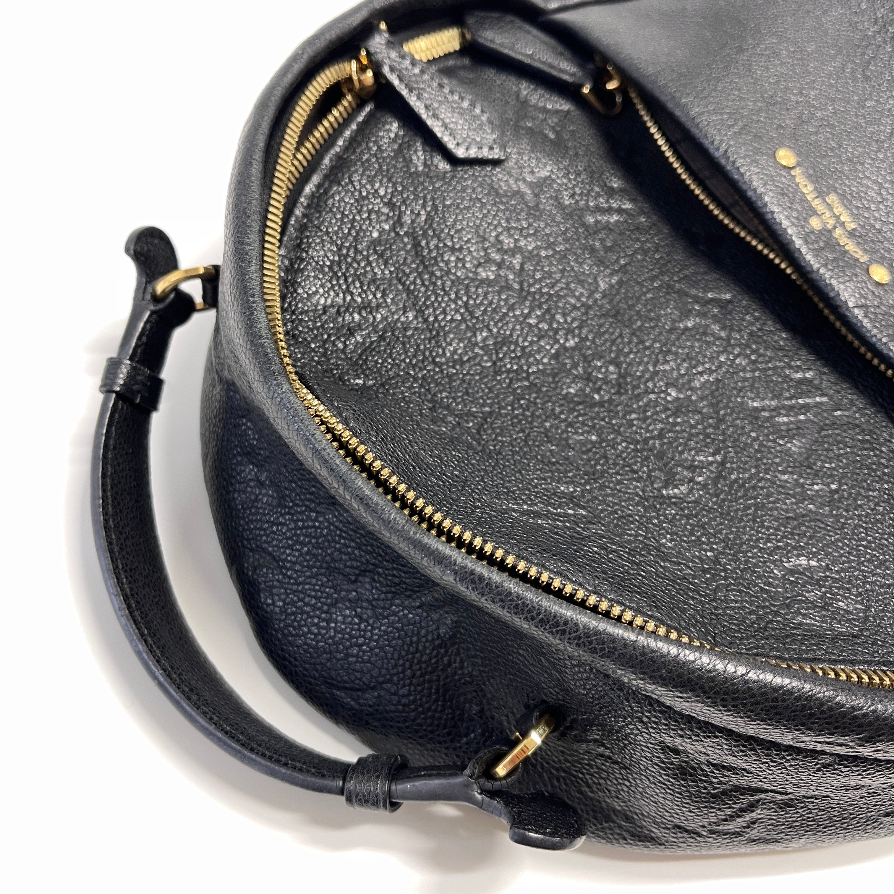2603 secondhand LV Monogram Empreinte backpack M44016 CA1118 black