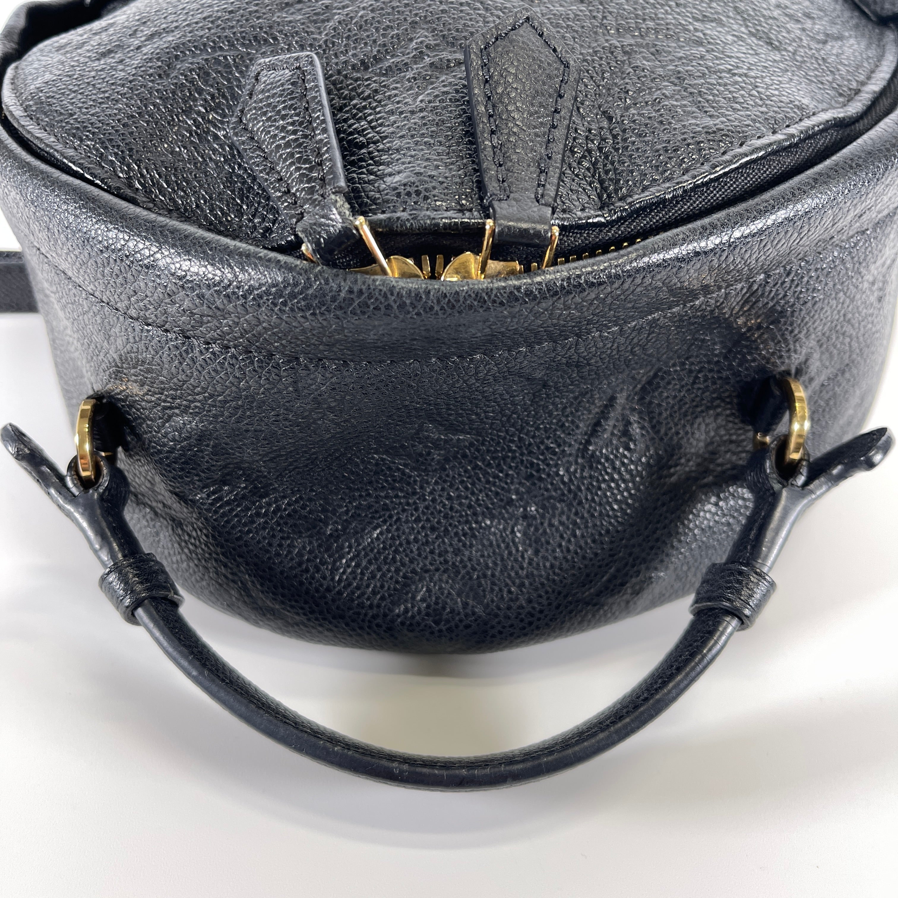 2603 secondhand LV Monogram Empreinte backpack M44016 CA1118 black