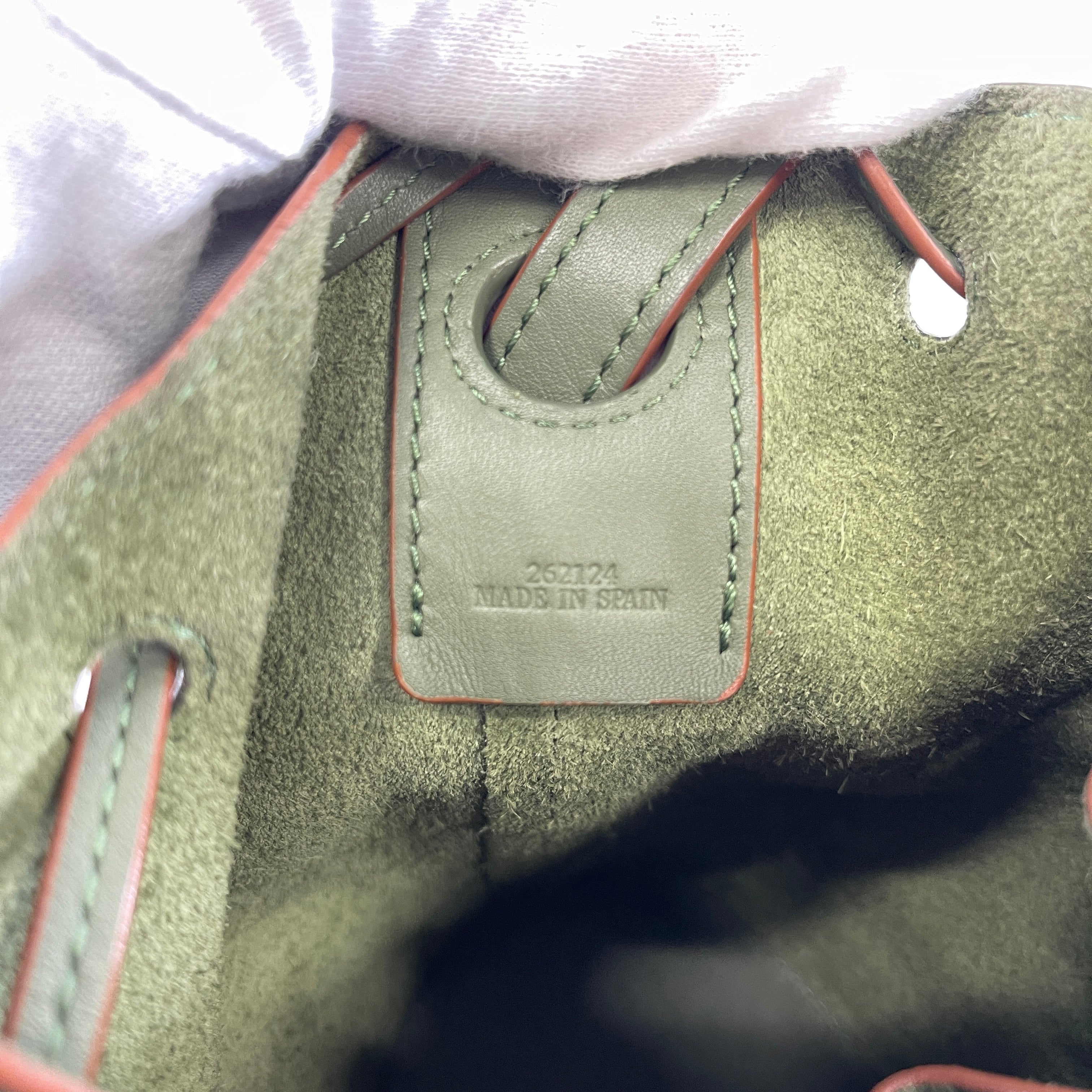 2603 secondhand LOEWE balloon bag leather 2WAY Shoulder bag green