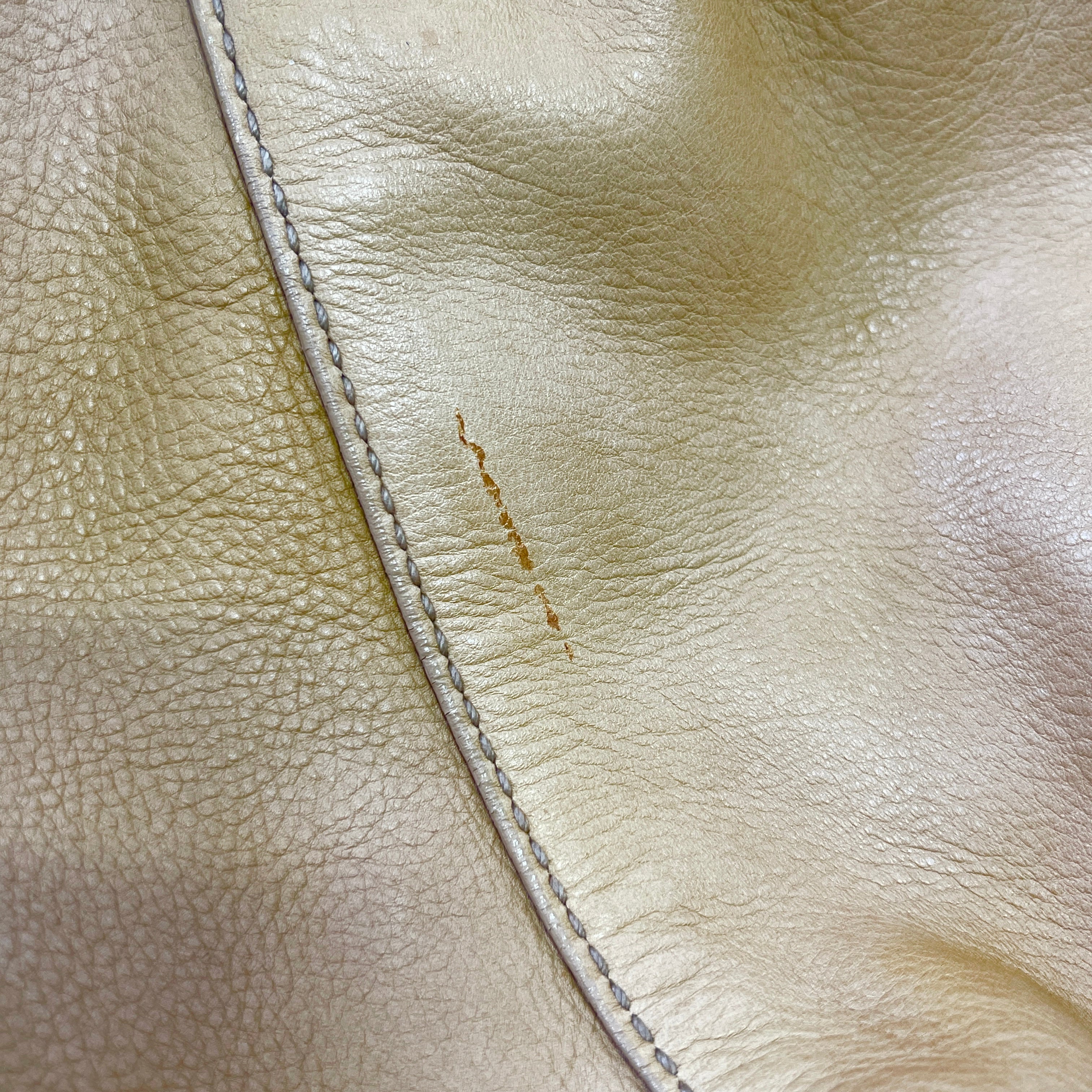MIUMIU Vitello Lux Gathered Leather 2WAY Shoulder Bag