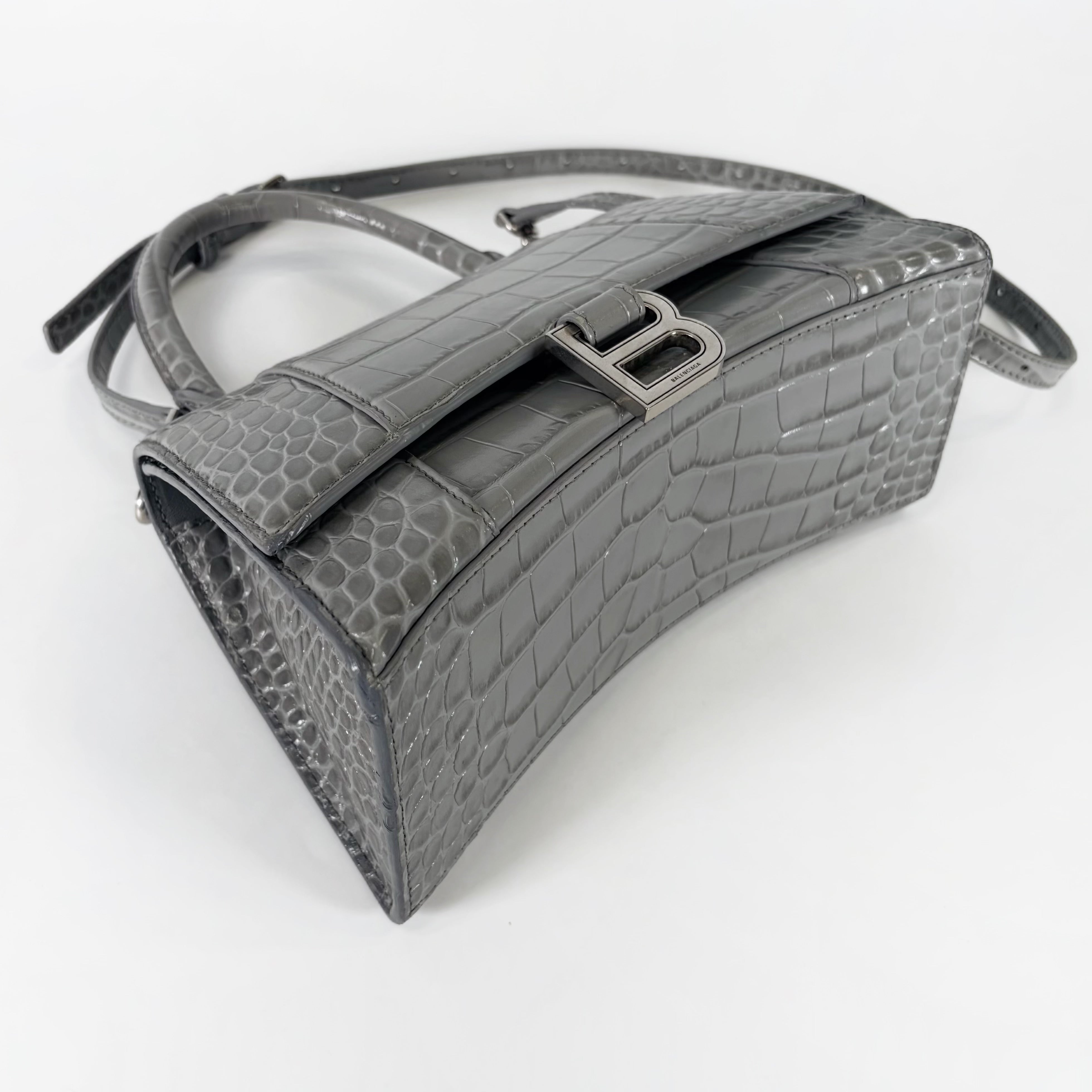 2603 secondhand BALENCIAGA Small Hourglass ring bag